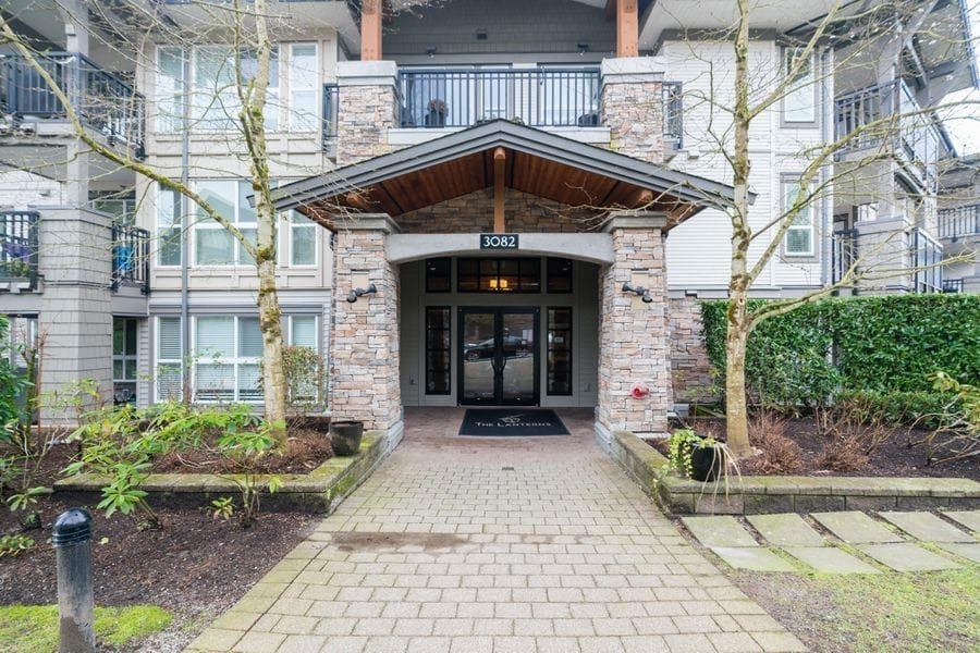307 - 3082 Dayanee Springs Boulevard, Coquitlam, V3E 0A3 — photo 1