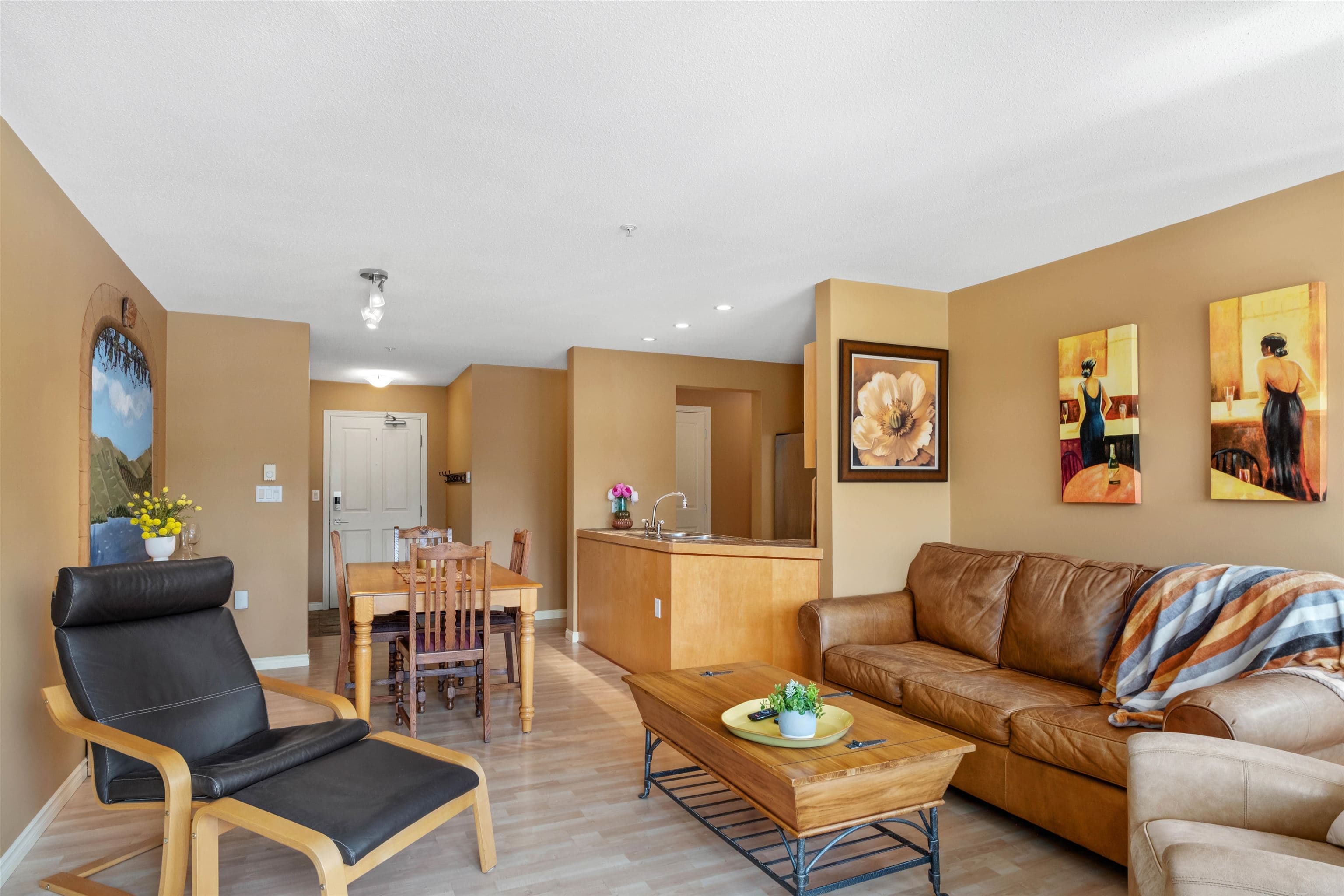 209 - 8080 Nicklaus North Boulevard, Whistler, V8E 1J7 — photo 3