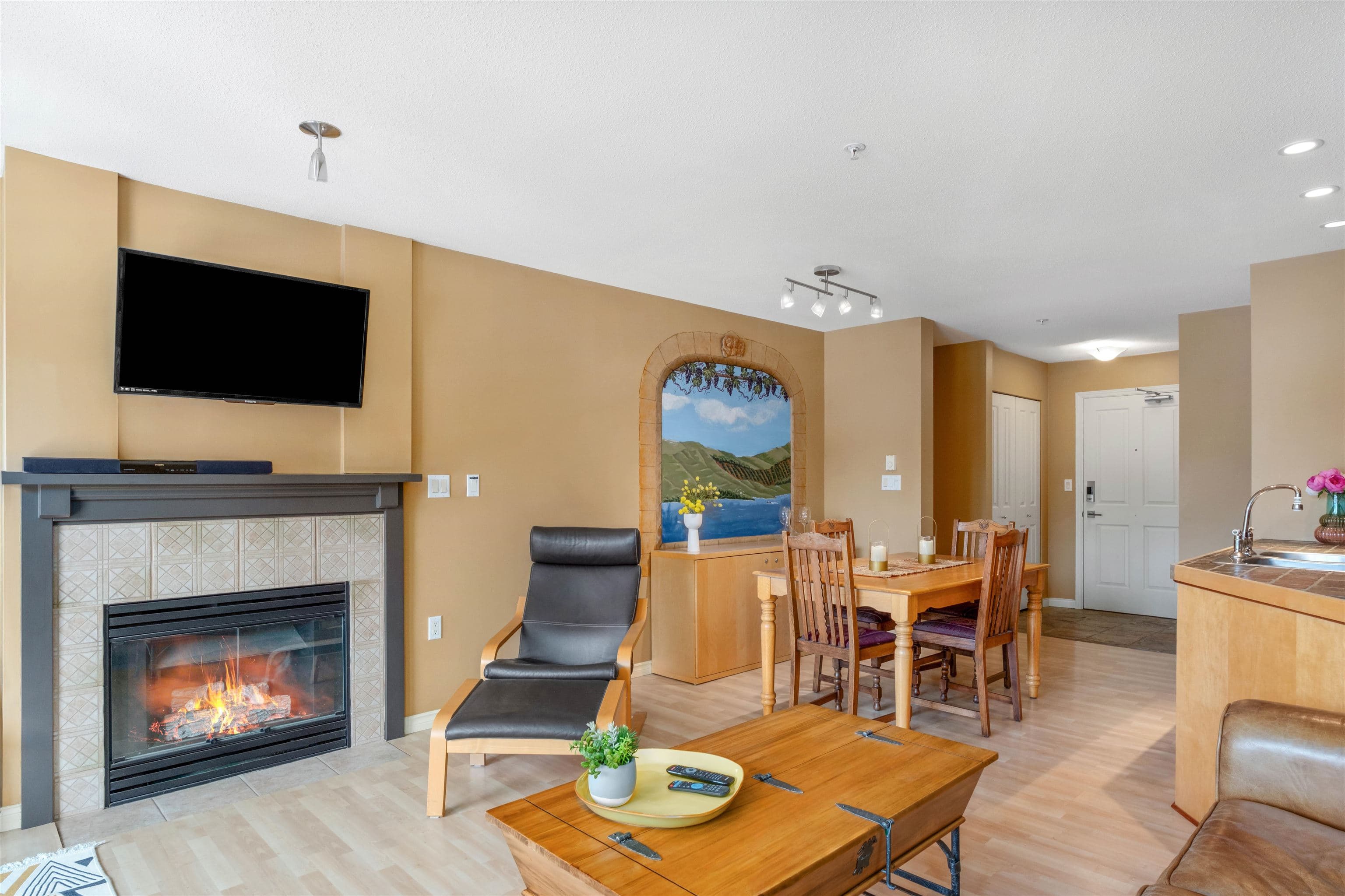 209 - 8080 Nicklaus North Boulevard, Whistler, V8E 1J7 — photo 5