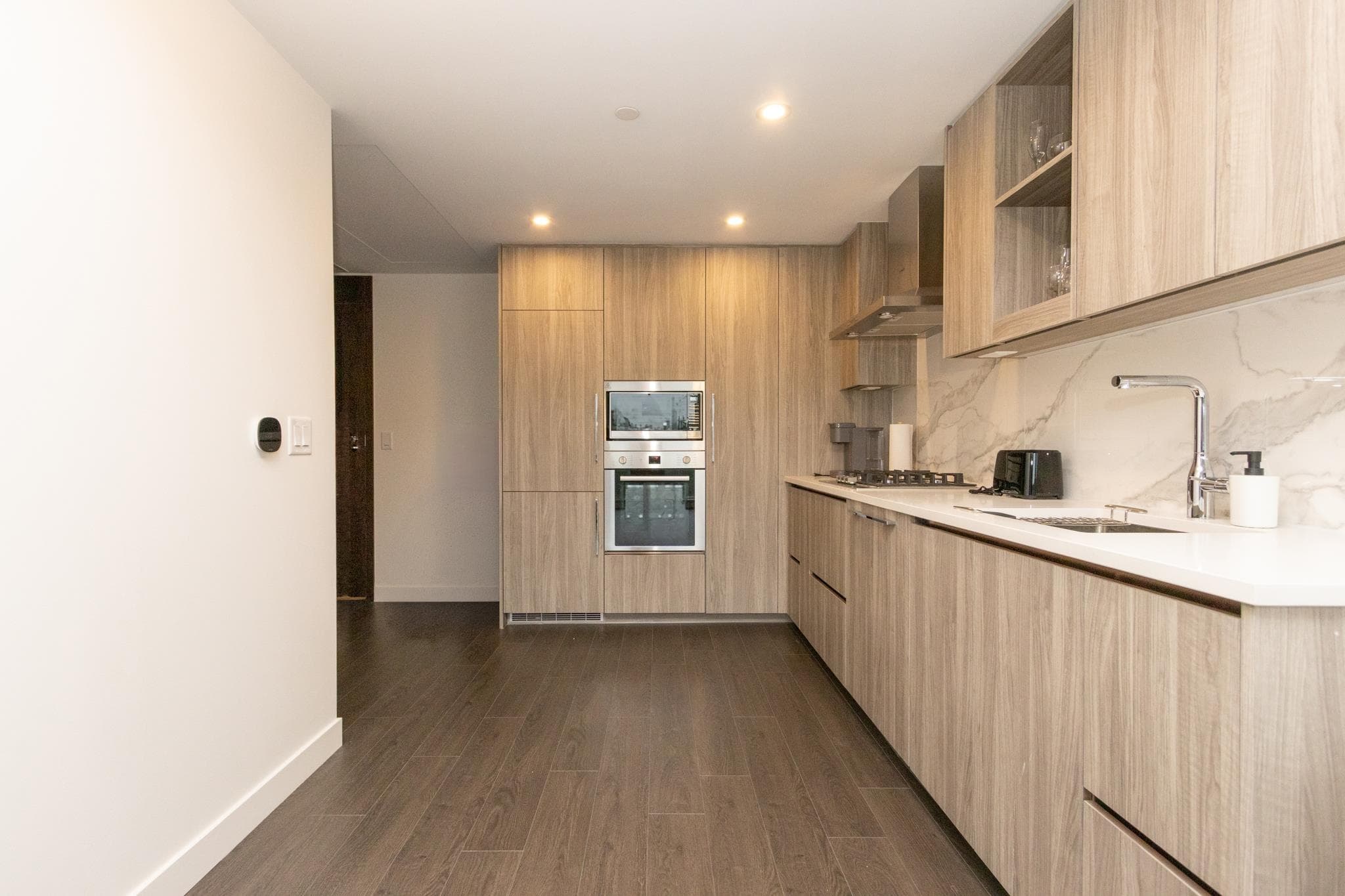 1103 - 13778 100 Avenue, Surrey, V3T 0V3 — photo 5