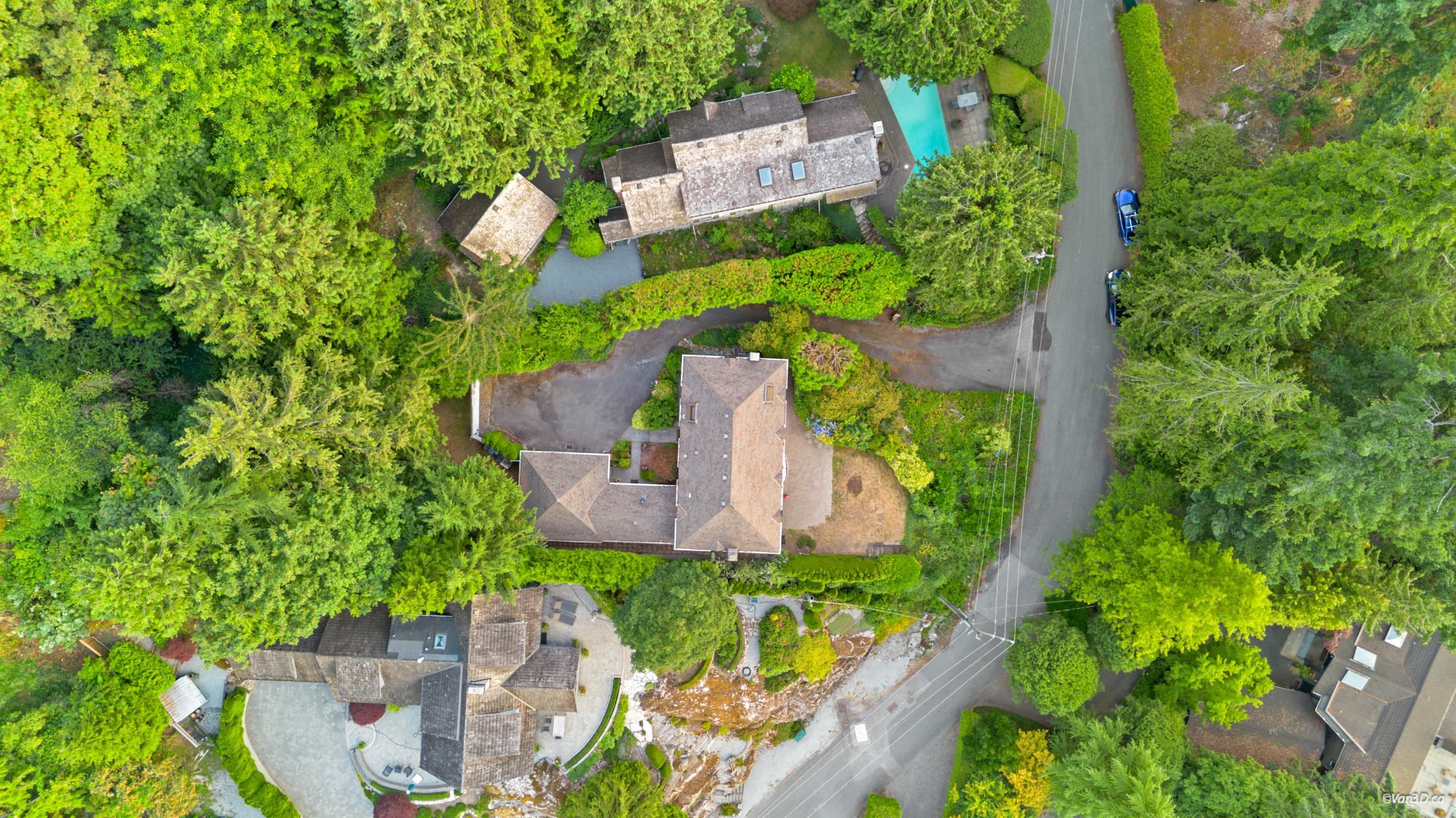 5384 Kew Cliff Road, West Vancouver, V7W 1M2 — photo 5
