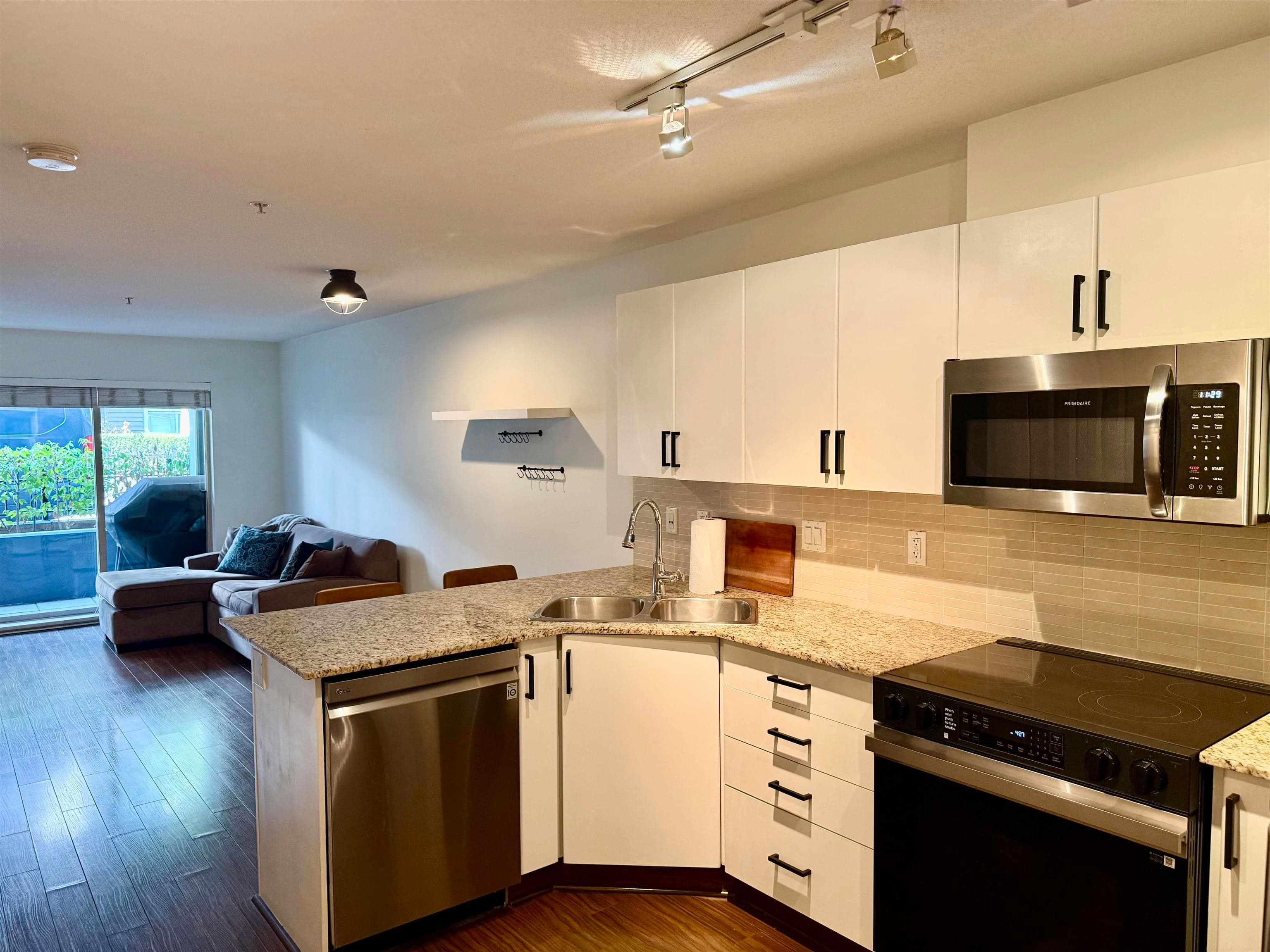 A101 - 8929 202 Street, Langley, V1M 0B4 — photo 5