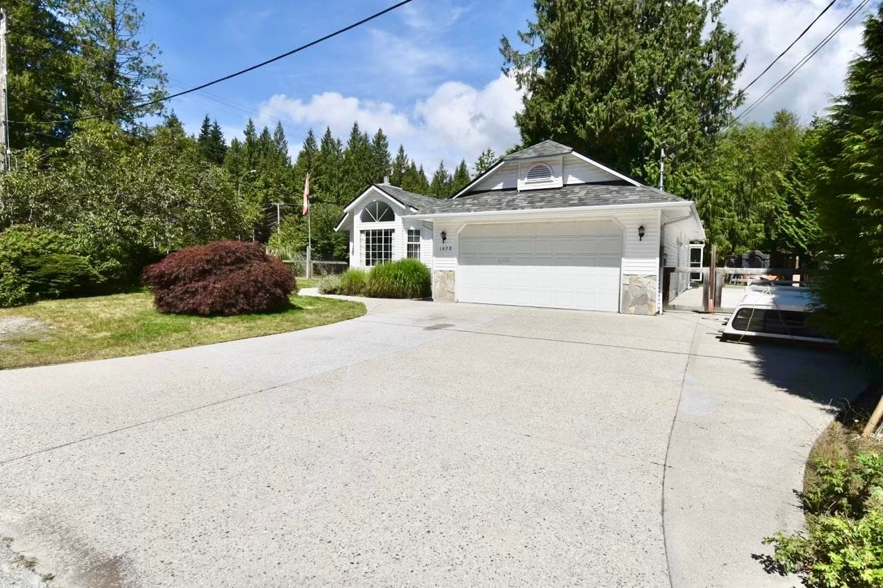 1572 Larchberry Way, Gibsons, V0N 1V5 — photo 3