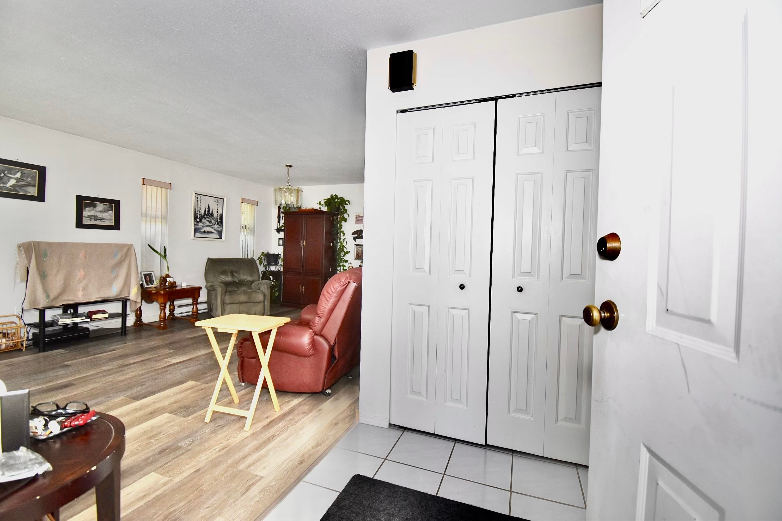 1572 Larchberry Way, Gibsons, V0N 1V5 — photo 5