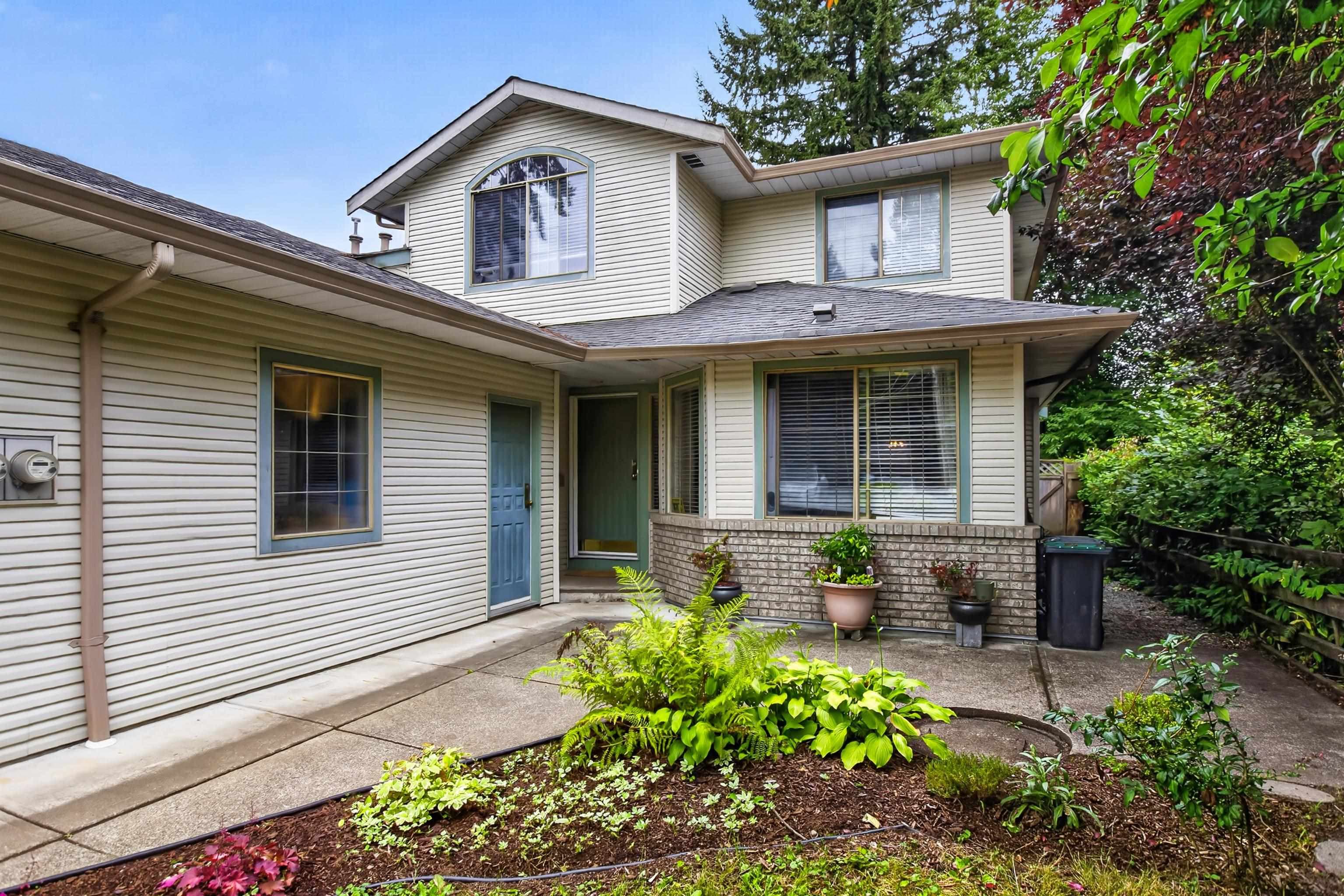A - 20736 River Road, Maple Ridge, V2X 1Z7 — photo 1
