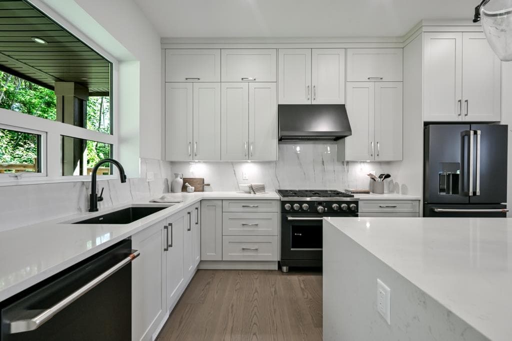 1527 Dayton Street, Coquitlam, V3E 0L2 — photo 5