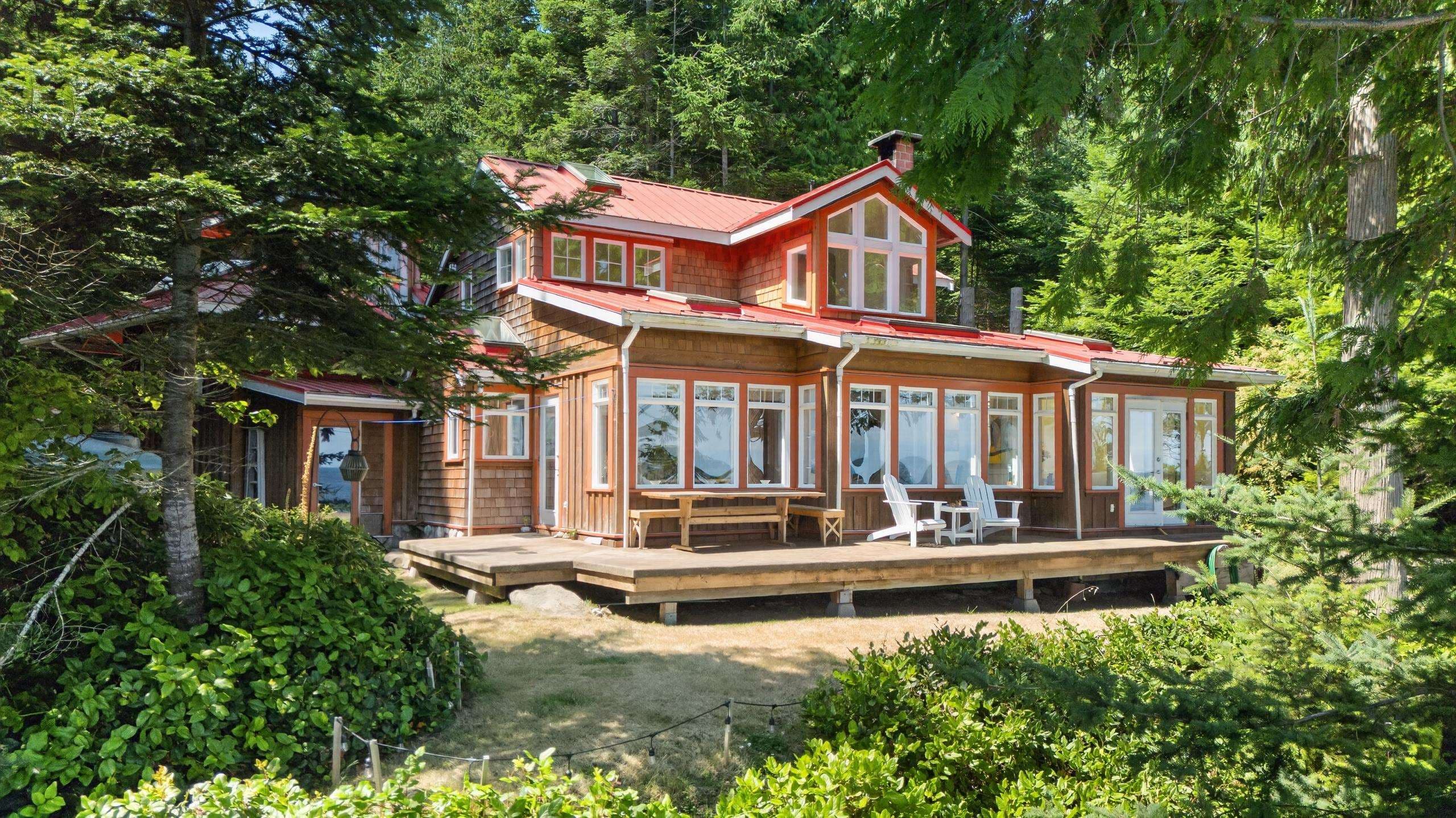 105 Island Park Drive, Galiano Island