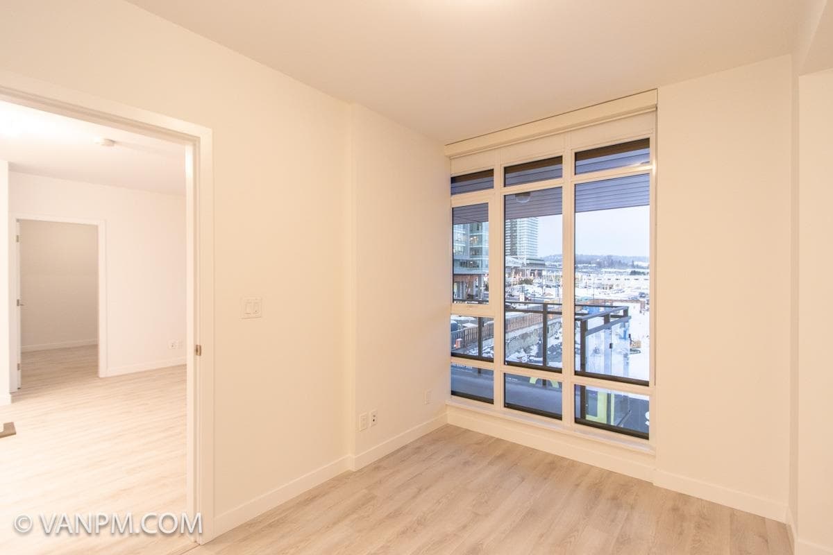 405 - 2085 Skyline Court, Burnaby, V5C 0M6 — photo 4