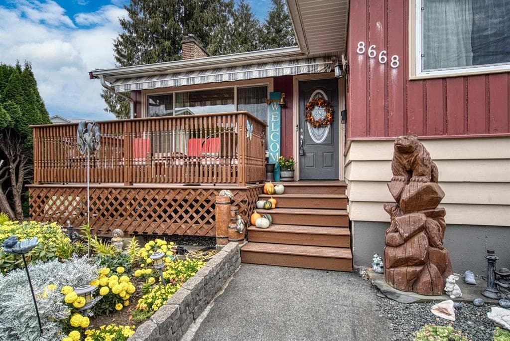 8668 Coventry Place, Chilliwack, V2P 4V5 — photo 2