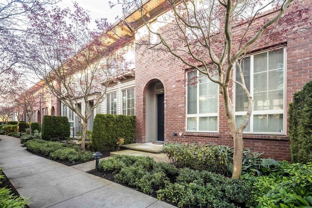 27 - 16260 23a Avenue, Surrey