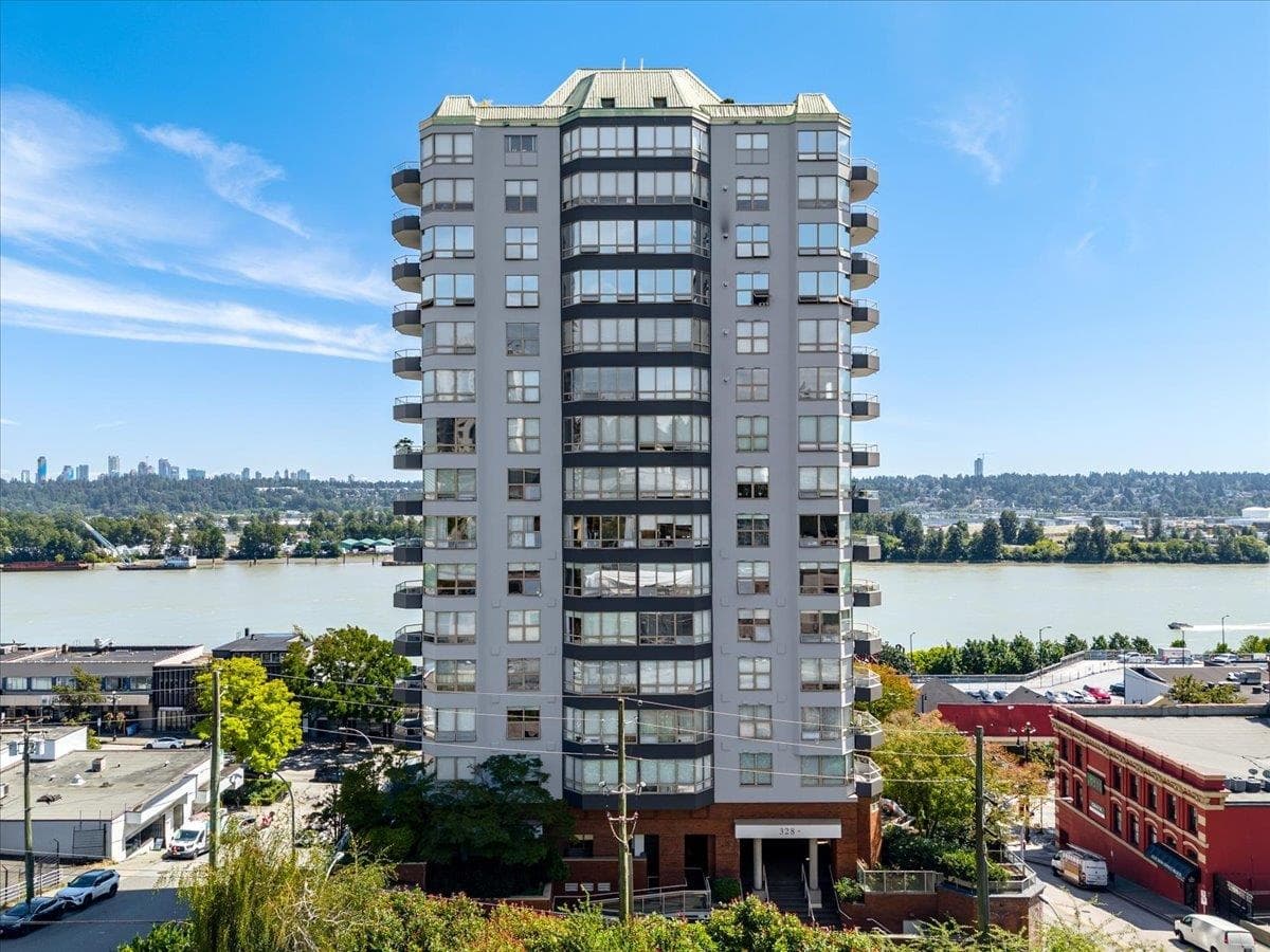 702 - 328 Clarkson Street, New Westminster, V3L 5S3 — photo 3