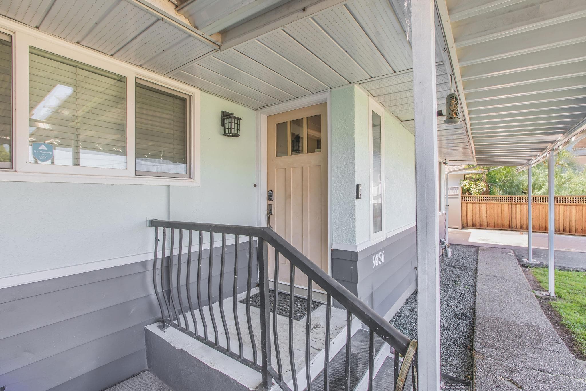 9856 Inglewood Crescent, Chilliwack, V2P 5L7 — photo 2