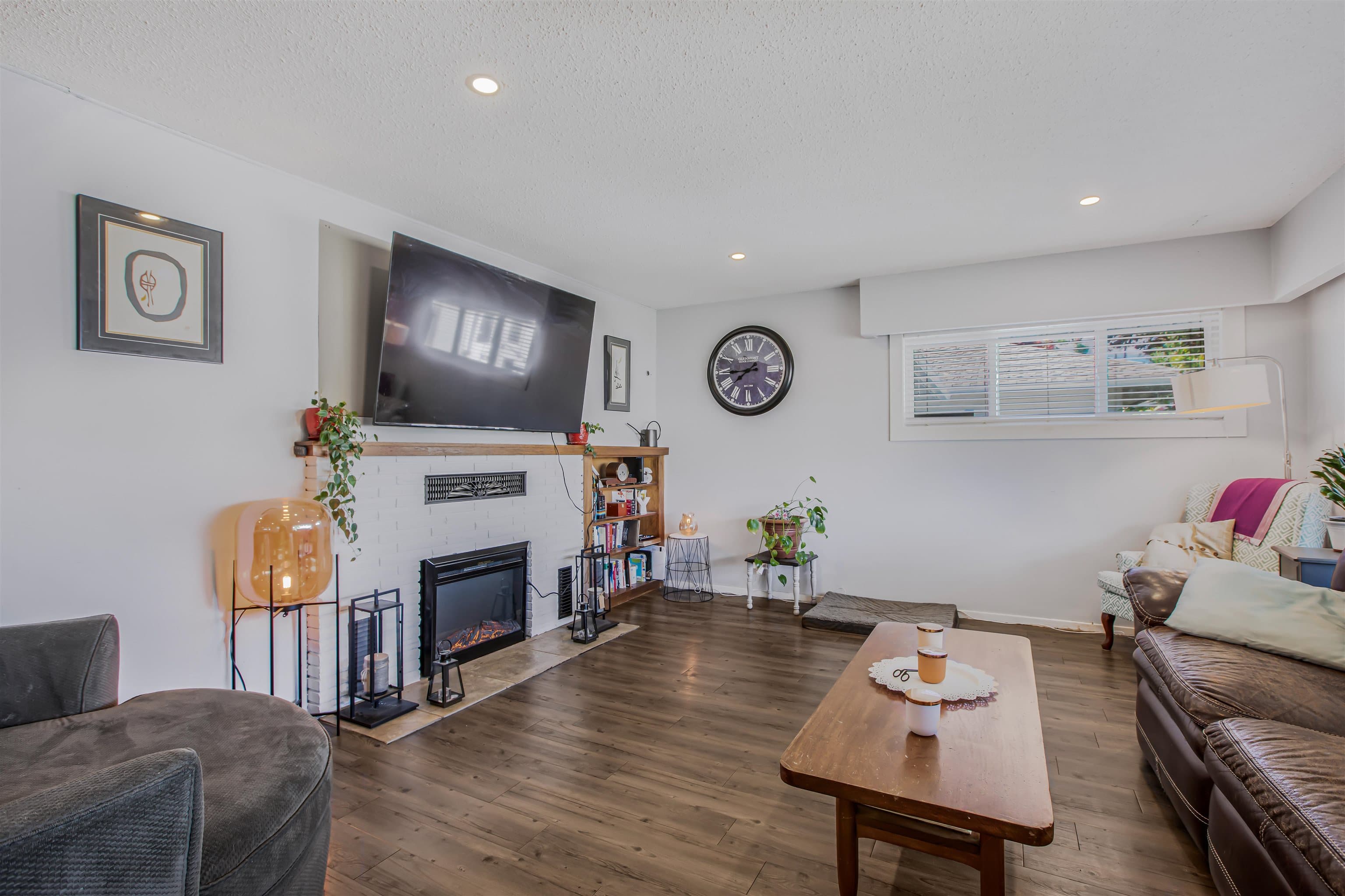 9856 Inglewood Crescent, Chilliwack, V2P 5L7 — photo 3