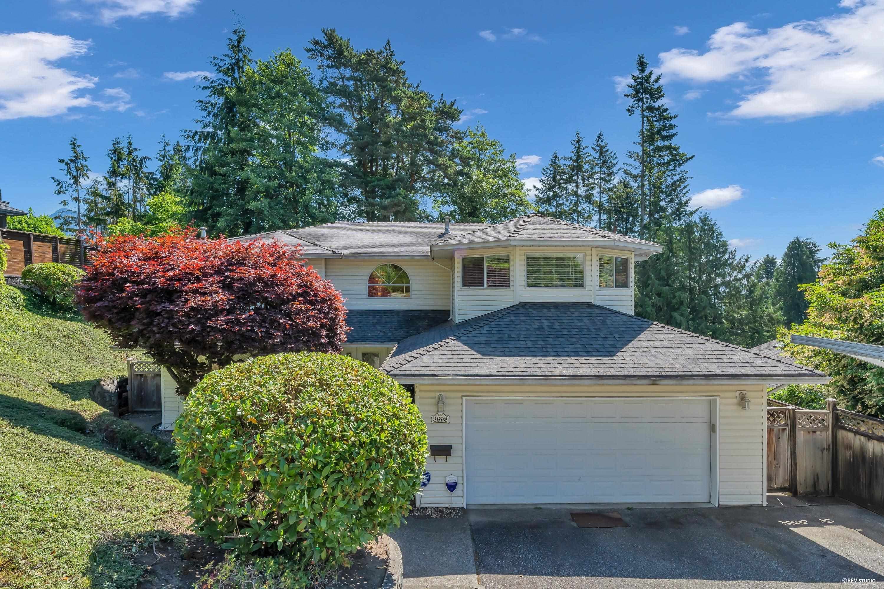 3898 Fromme Road, North Vancouver