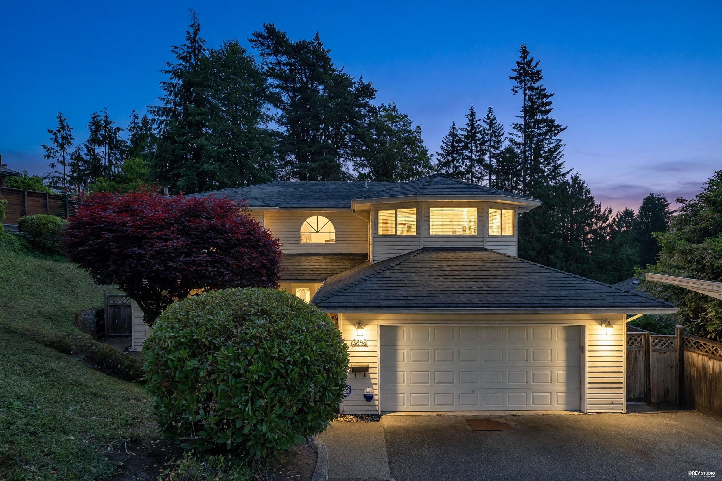 3898 Fromme Road, North Vancouver, V7K 2G2 — photo 4