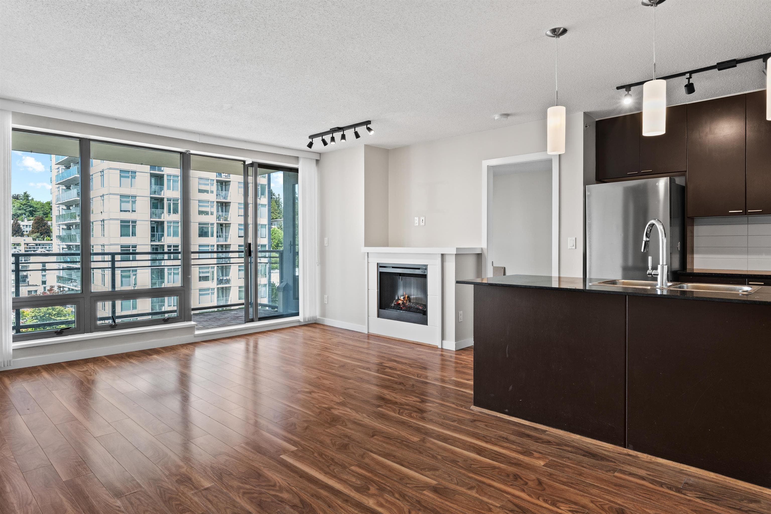1408 - 39 Sixth Street, New Westminster, V3L 0B3 — photo 3