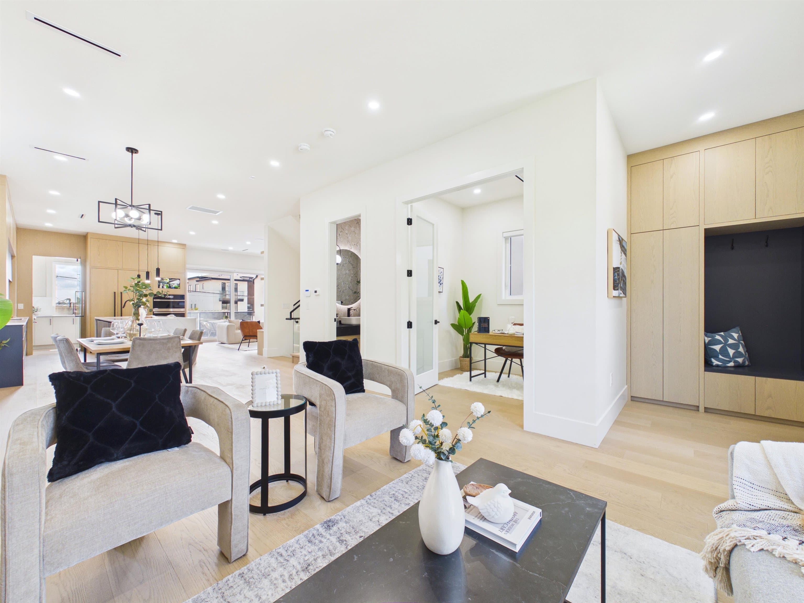 2 - 6512 Grant Street, Burnaby, V5B 2K8 — photo 4