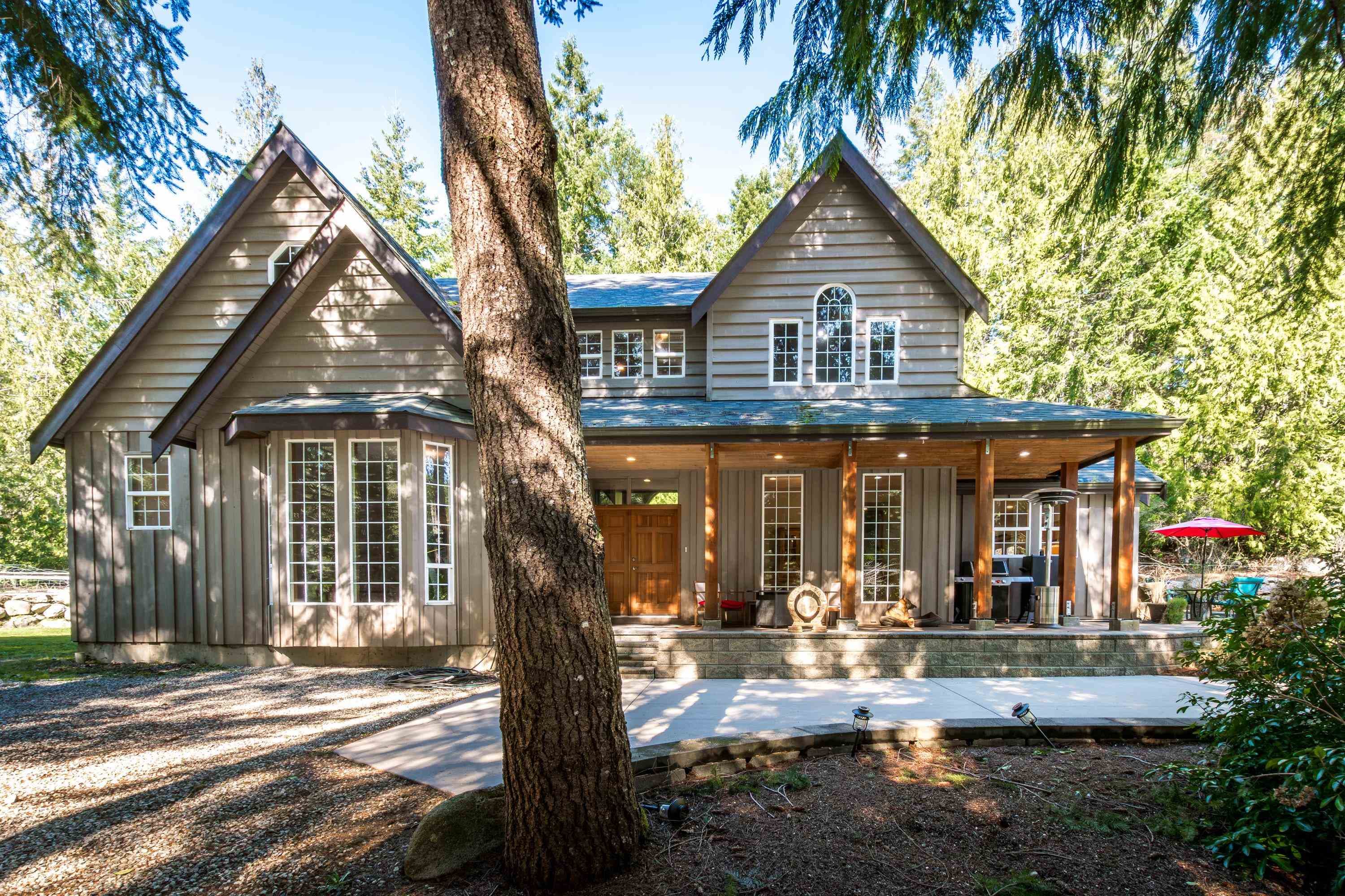 6979 Sechelt Inlet Road, Sechelt, V7Z 0P1 — photo 2