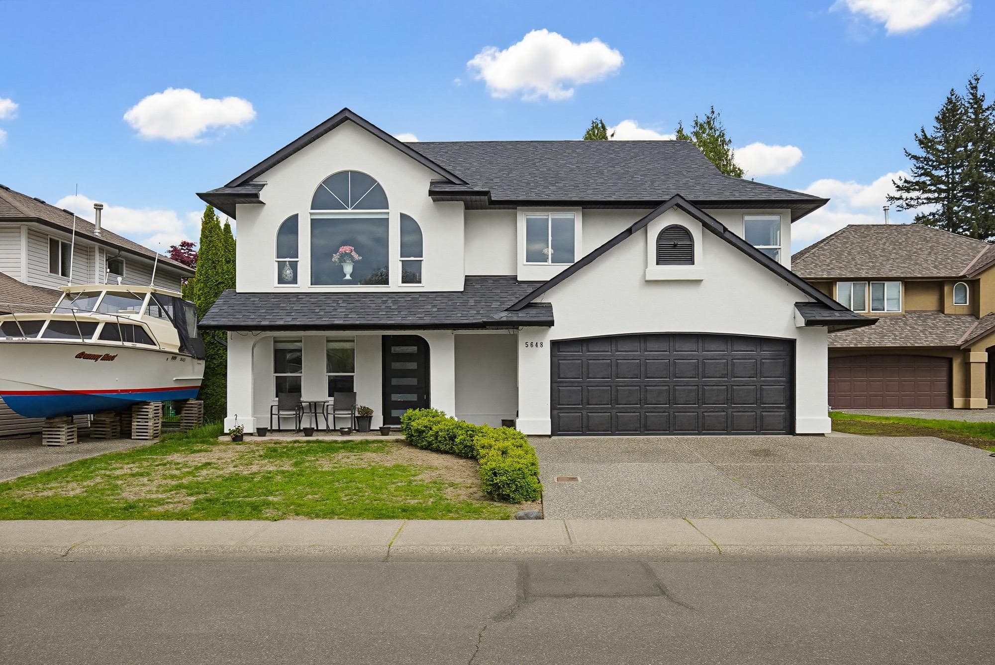 5648 Villa Rosa Place, Chilliwack