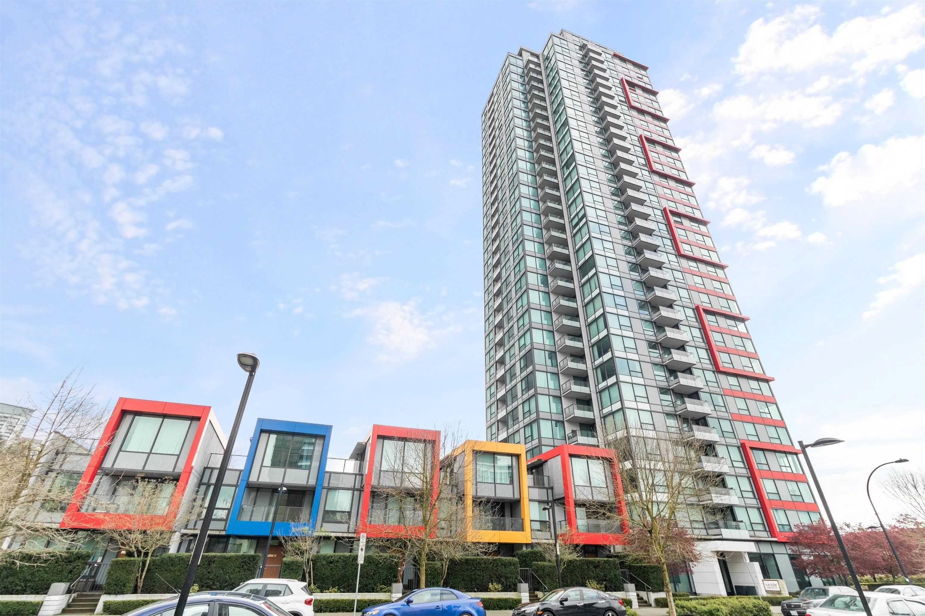 1503 - 6658 Dow Avenue, Burnaby, V5H 0C7 — photo 1