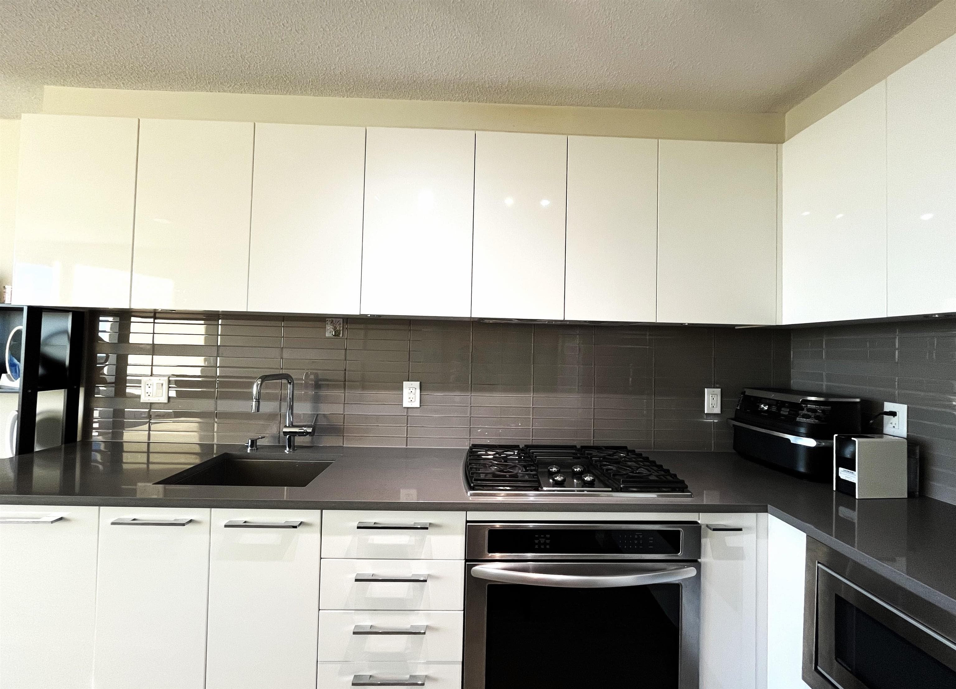 1503 - 6658 Dow Avenue, Burnaby, V5H 0C7 — photo 5