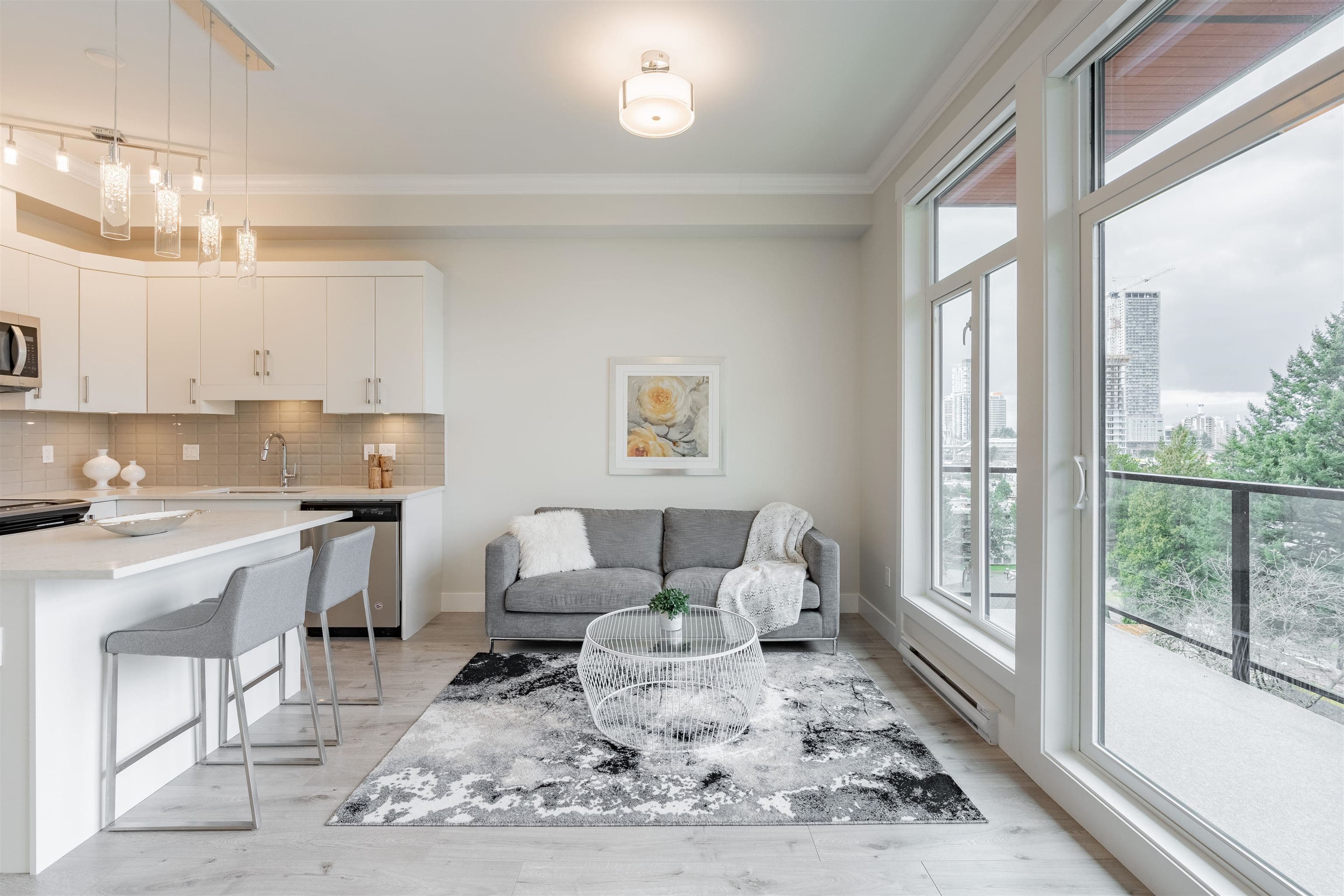 608 - 13799 101 Avenue, Surrey, V3T 0N9 — photo 2