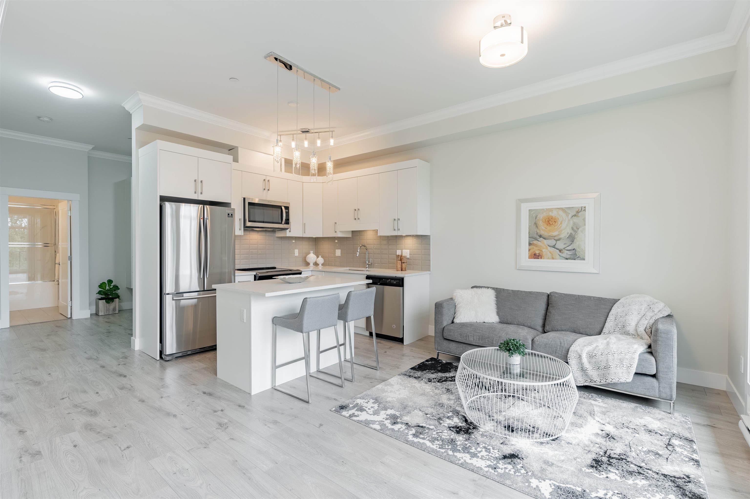 608 - 13799 101 Avenue, Surrey
