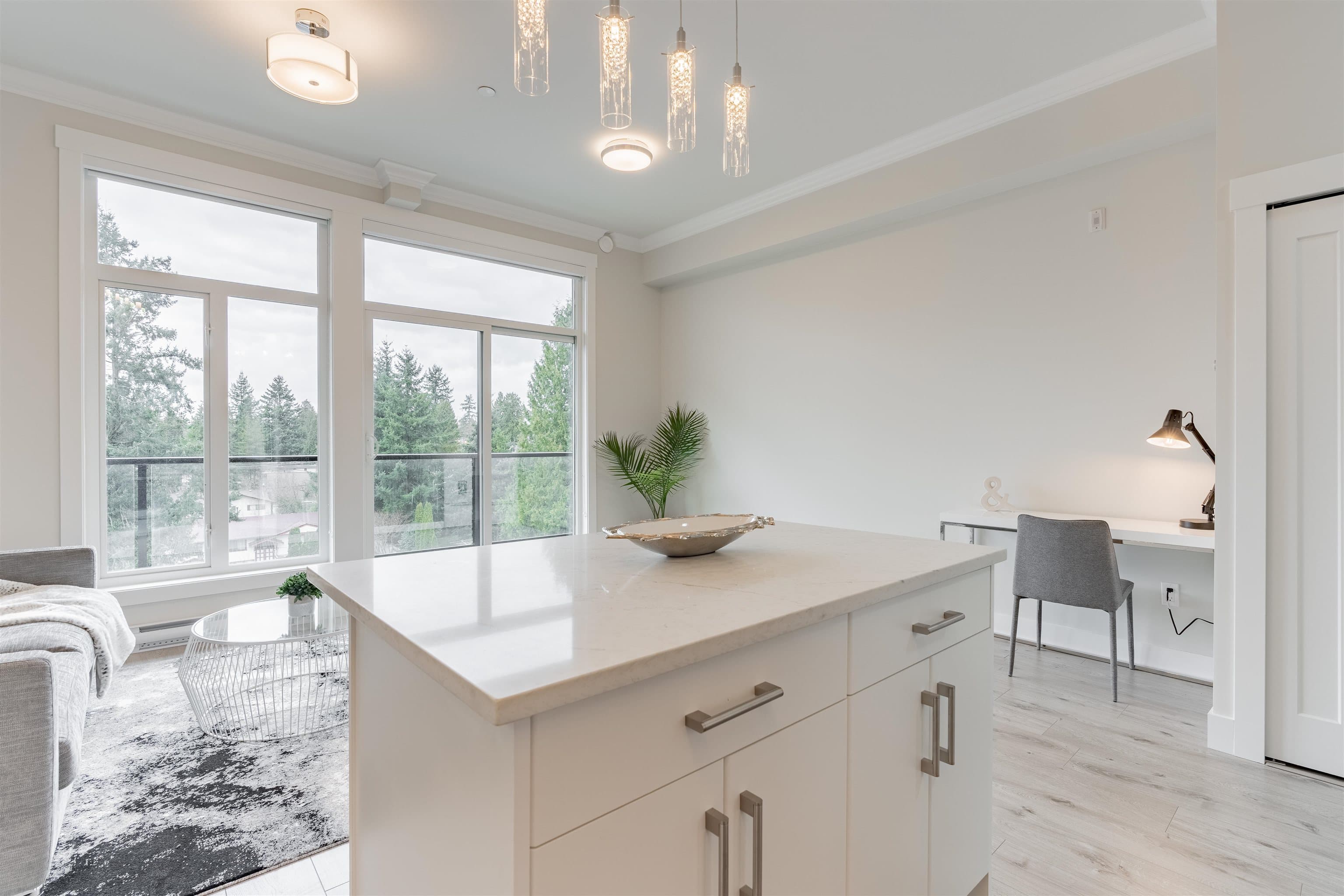 608 - 13799 101 Avenue, Surrey, V3T 0N9 — photo 4