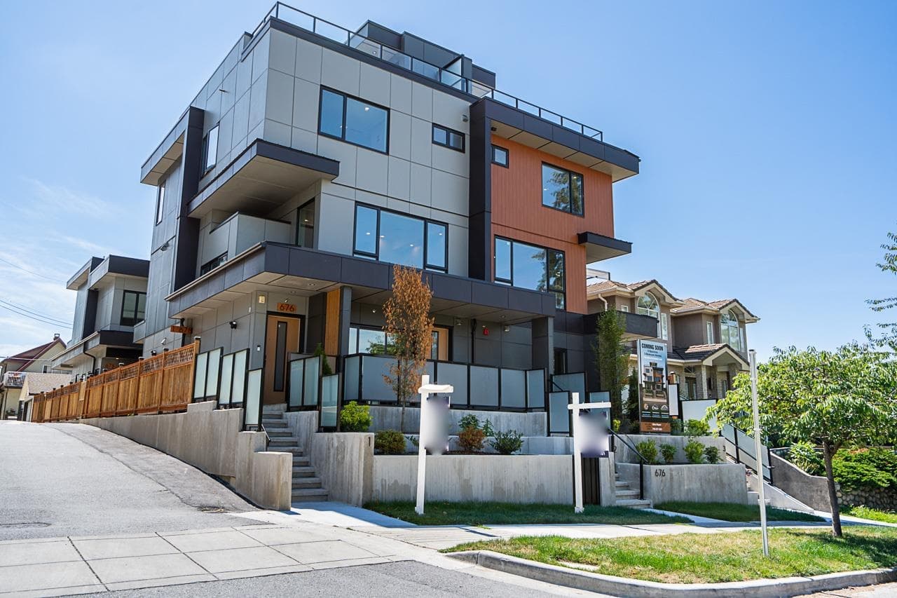 1 - 676 E 22nd Avenue, Vancouver, V5V 1V4 — photo 2