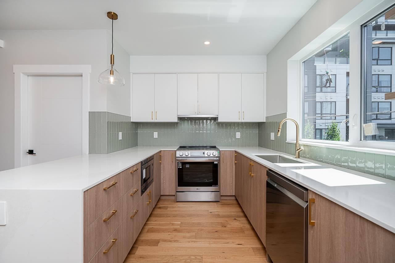 1 - 676 E 22nd Avenue, Vancouver, V5V 1V4 — photo 4