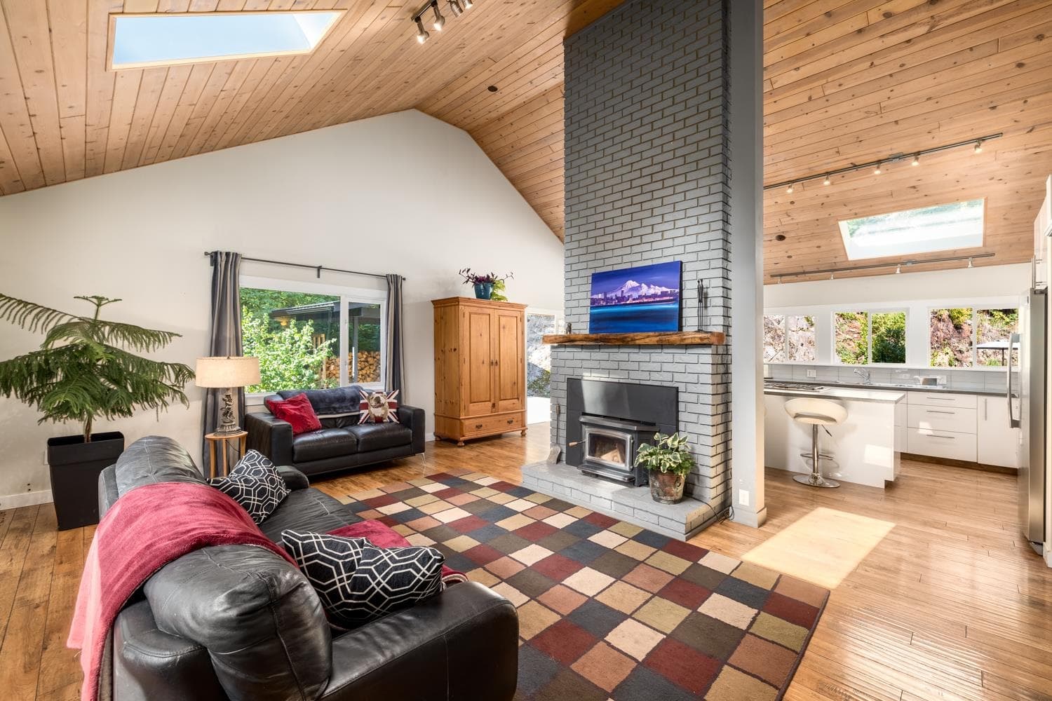 1302 Adams Road, Bowen Island, V0N 1G2 — photo 4