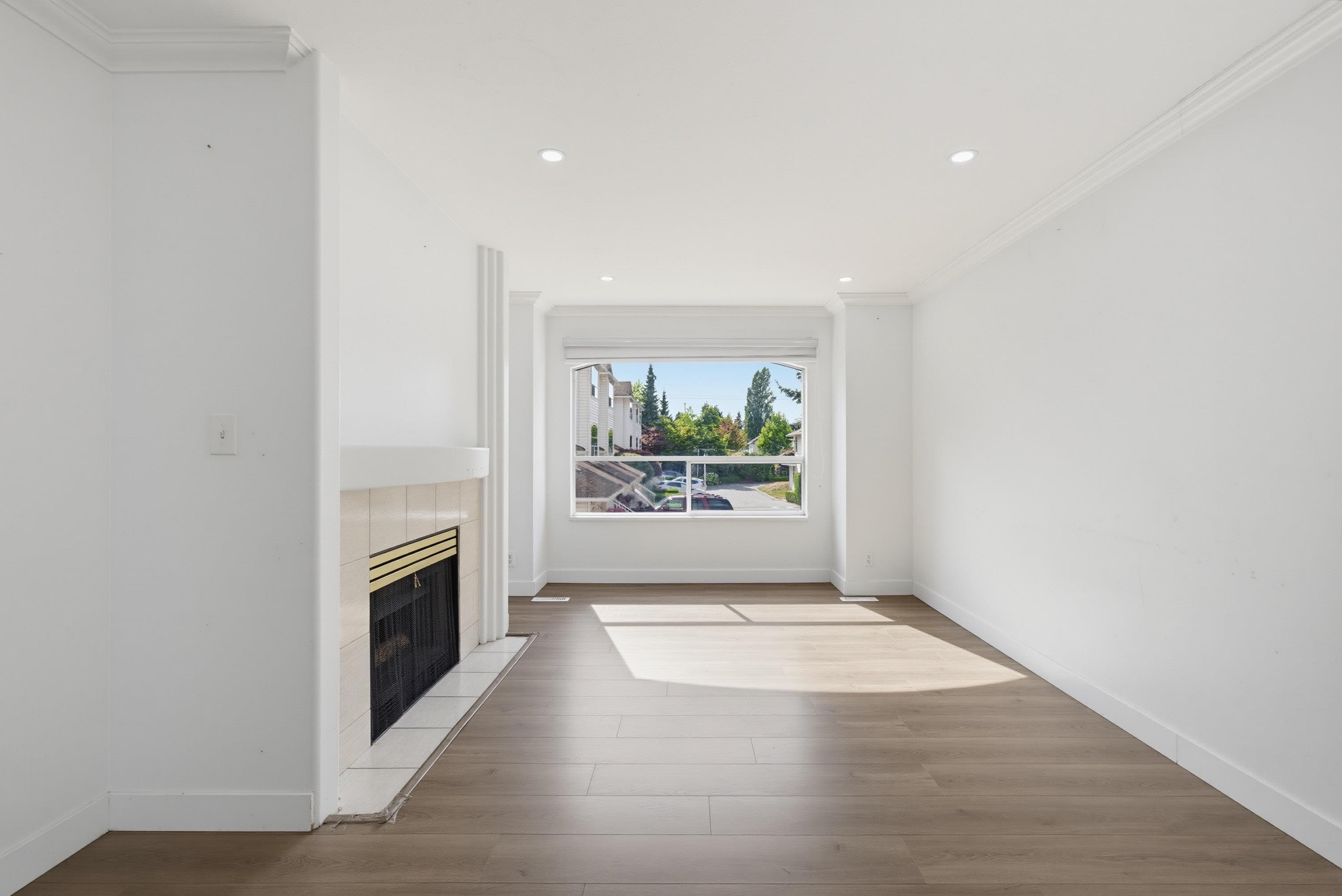 21 - 7140 132 Street, Surrey, V3W 1J5 — photo 5
