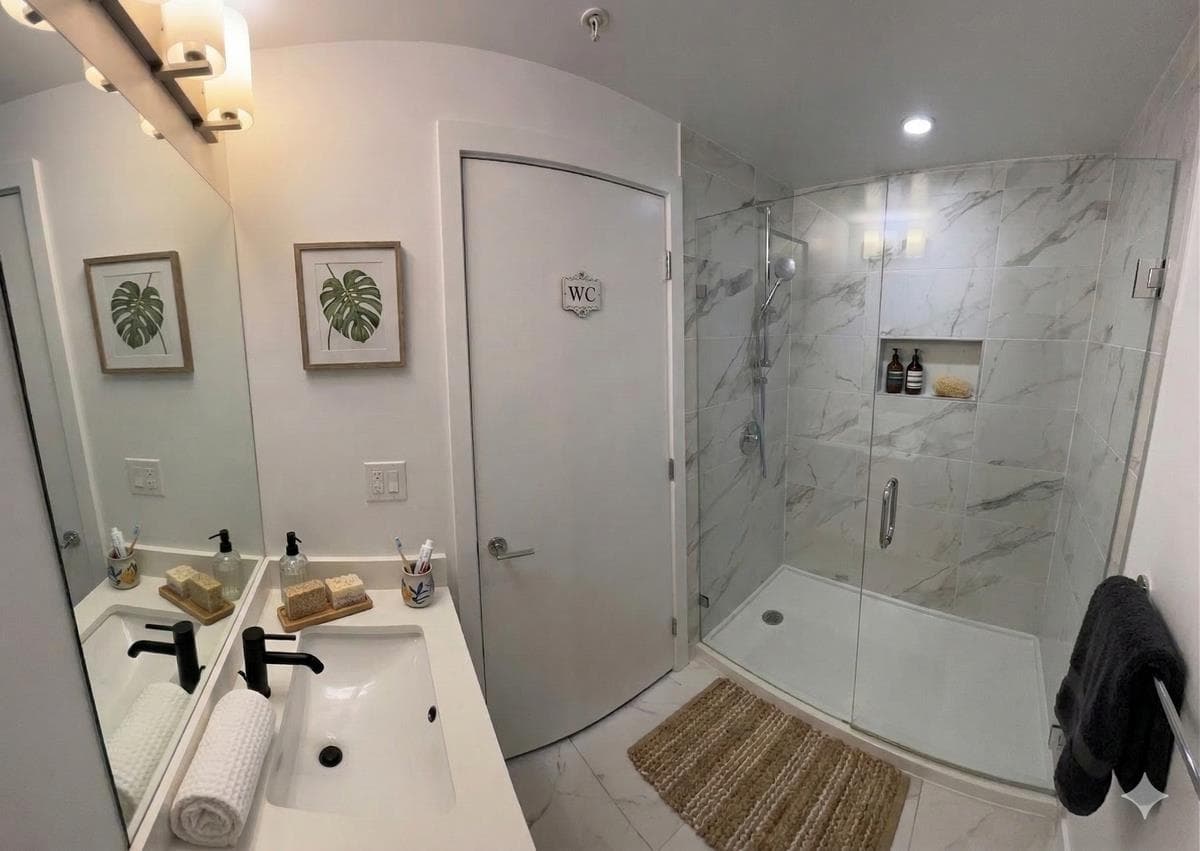 518 Whiting Way, Coquitlam, V3J 0H7 — photo 3