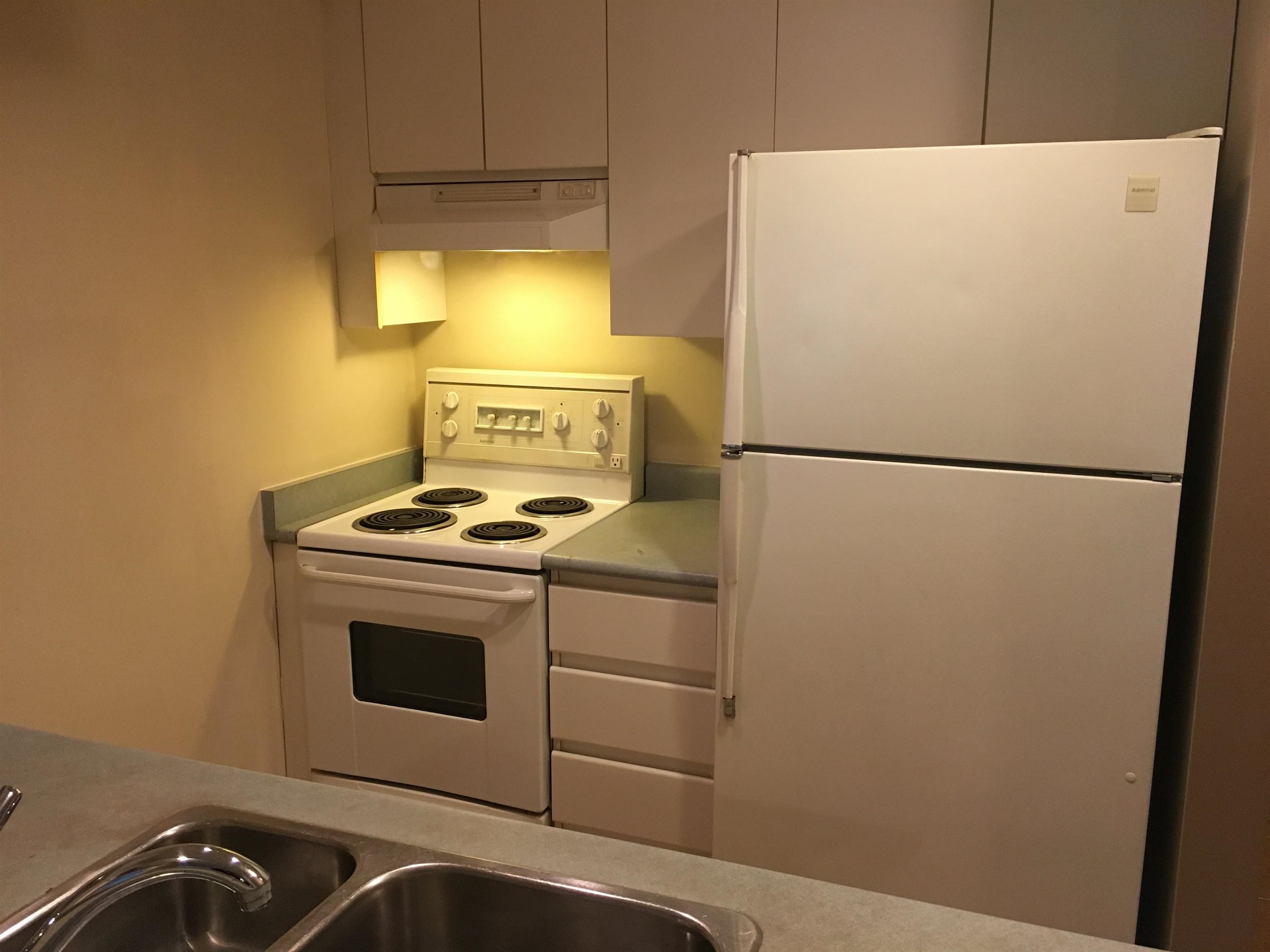 206 - 3489 Ascot Place Avenue, Vancouver, V5R 6B6 — photo 4
