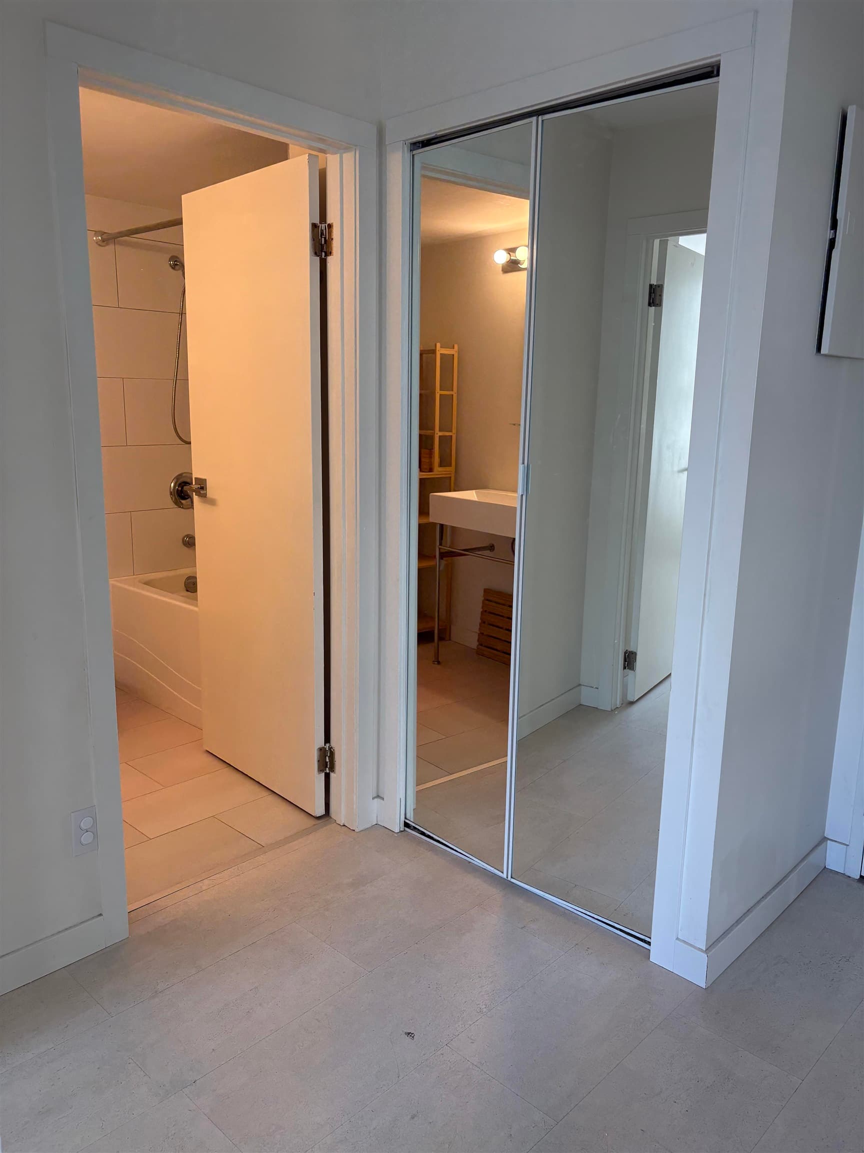 502 - 1737 Duchess Avenue, West Vancouver, V7V 1P8 — photo 5