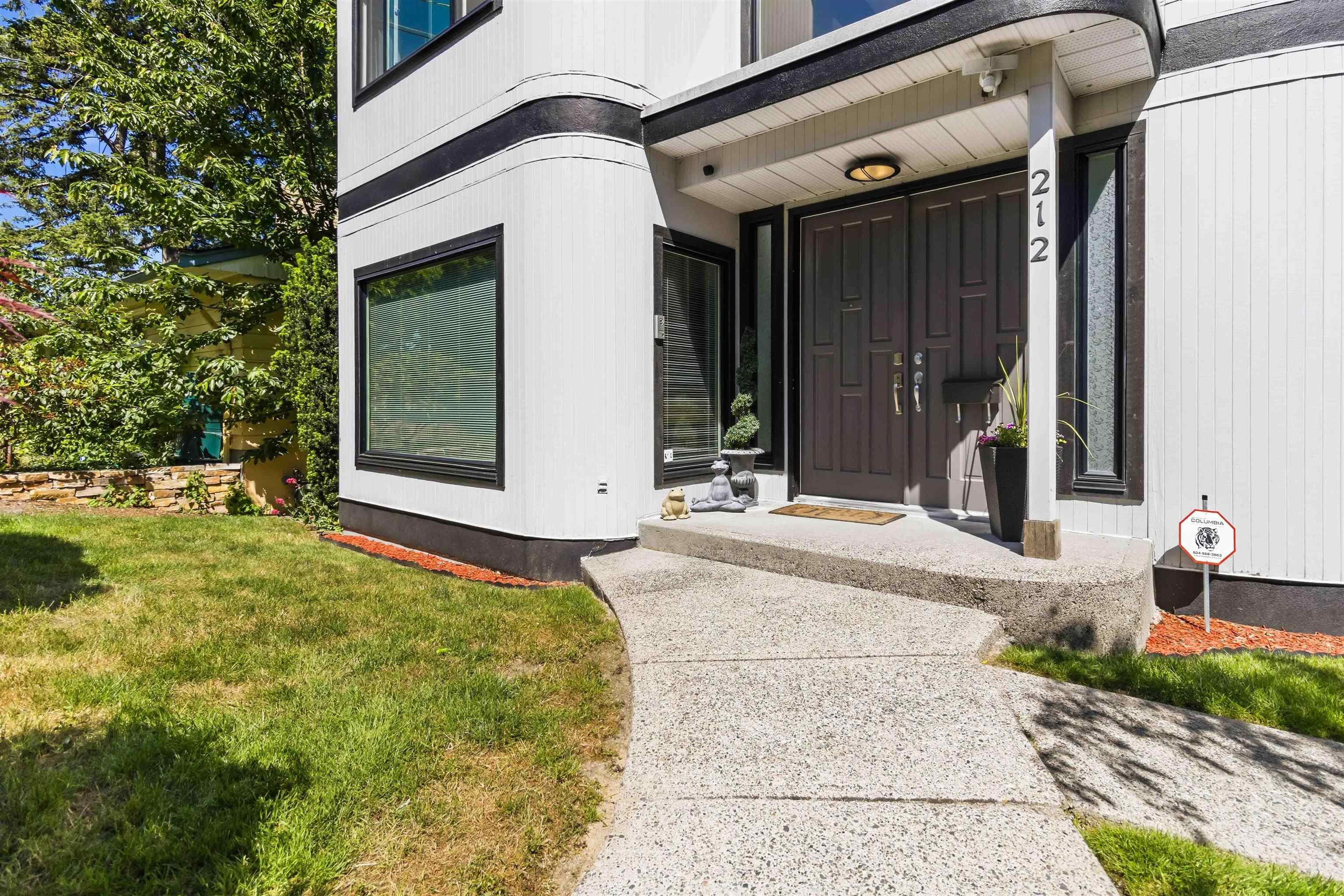 212 N Sea Avenue, Burnaby, V5B 1K5 — photo 3