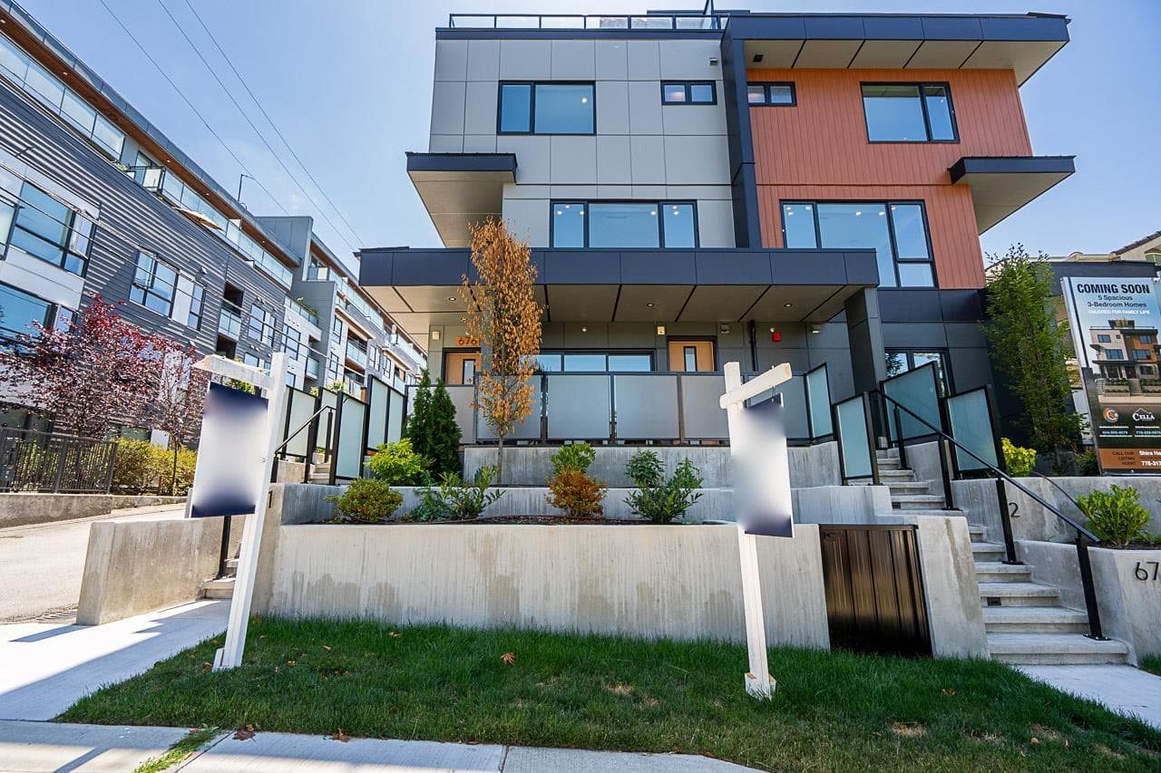 3 - 676 E 22nd Avenue, Vancouver, V5V 1V4 — photo 2