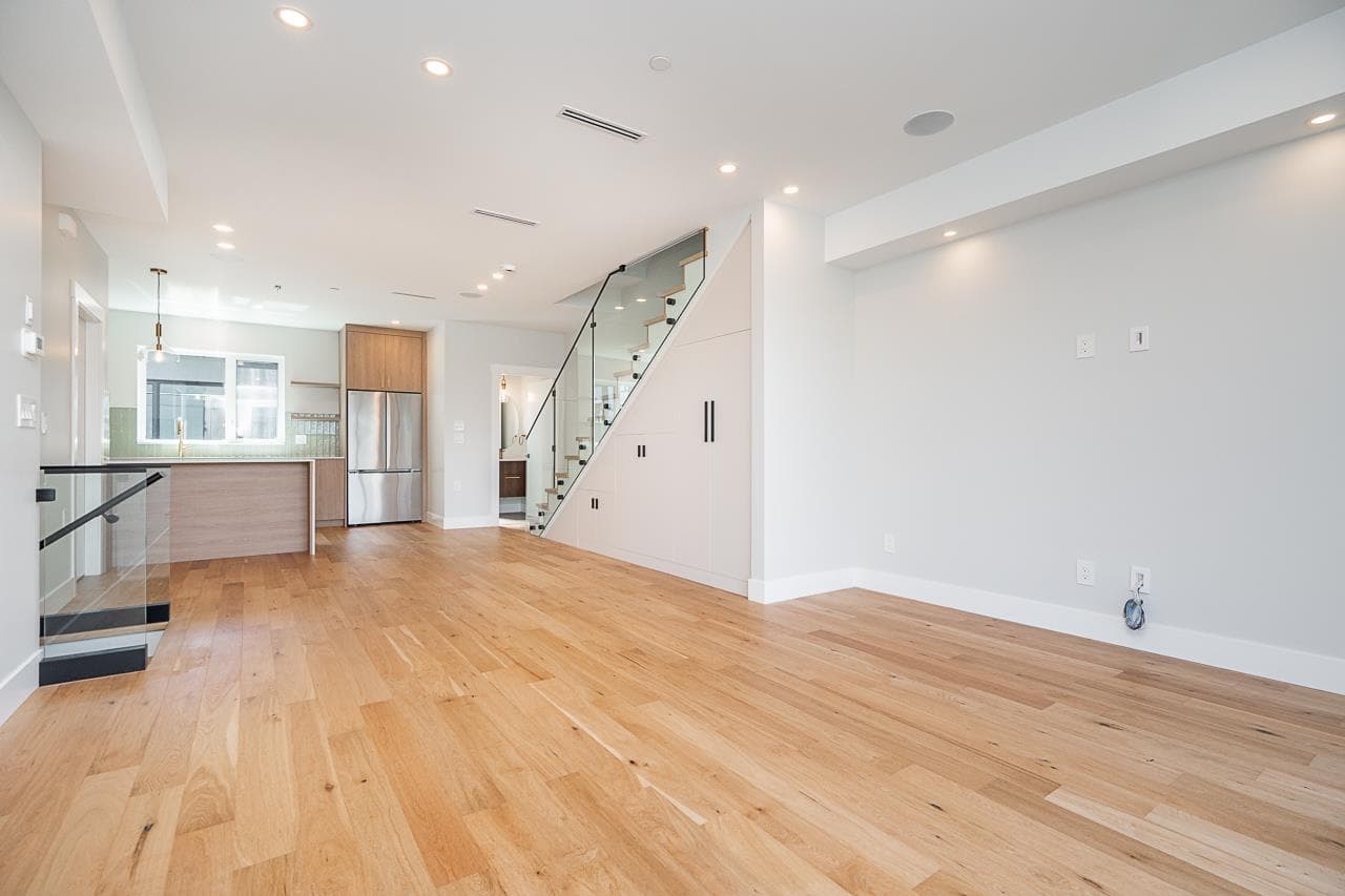3 - 676 E 22nd Avenue, Vancouver, V5V 1V4 — photo 5