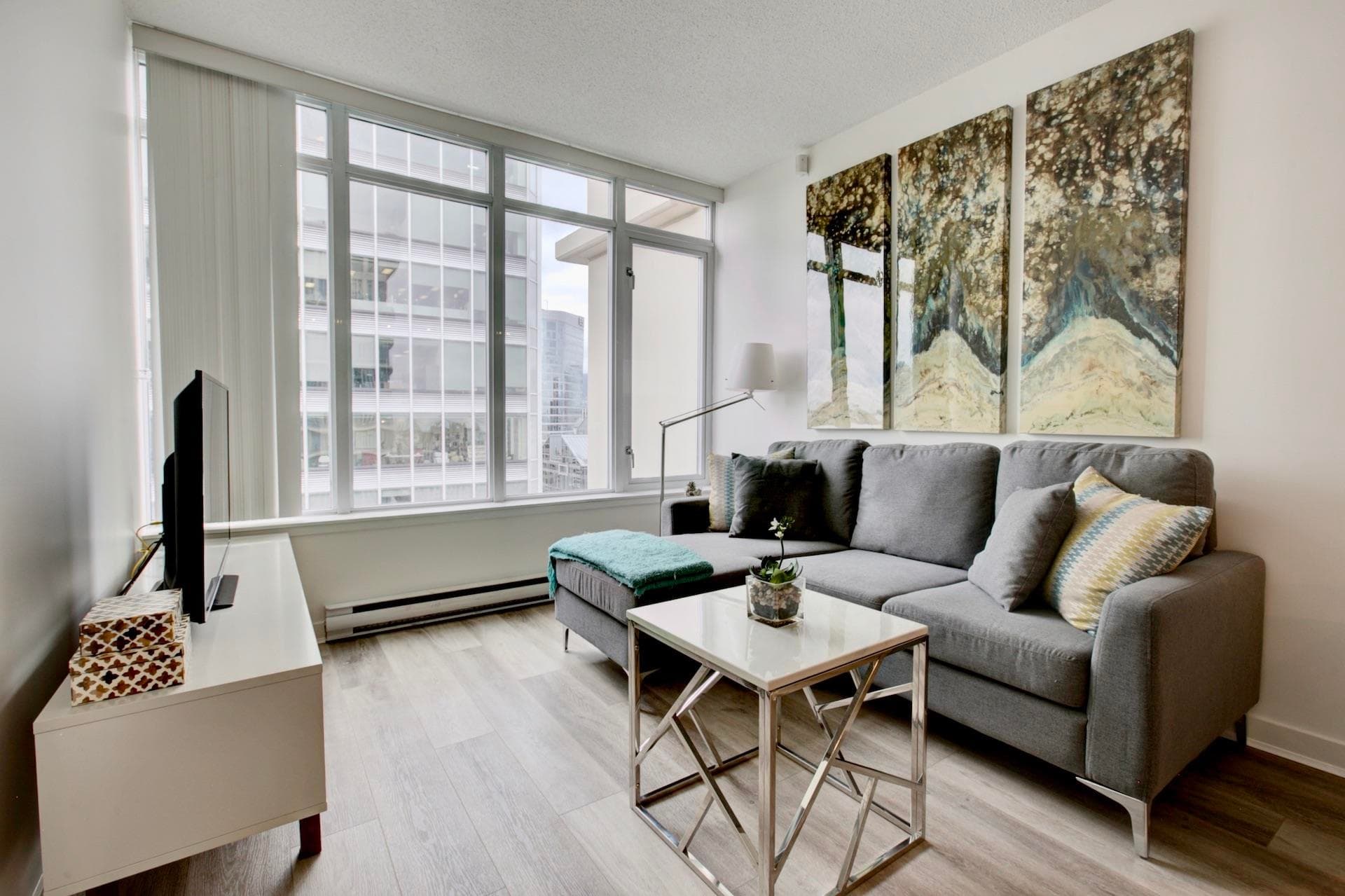 2906 - 610 Granville Street, Vancouver, V6C 3T3 — photo 2