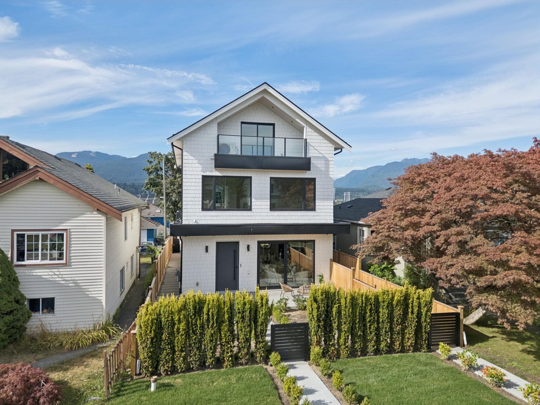 1 - 2815 Trinity Street, Vancouver