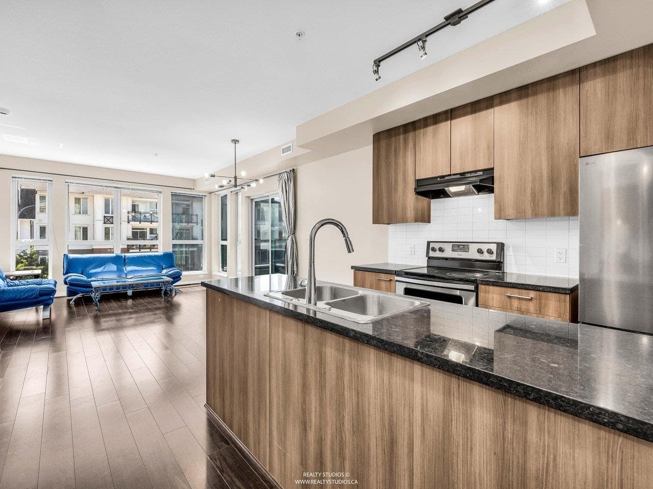 392 - 4133 Stolberg Street, Richmond, V6X 0J3 — photo 3