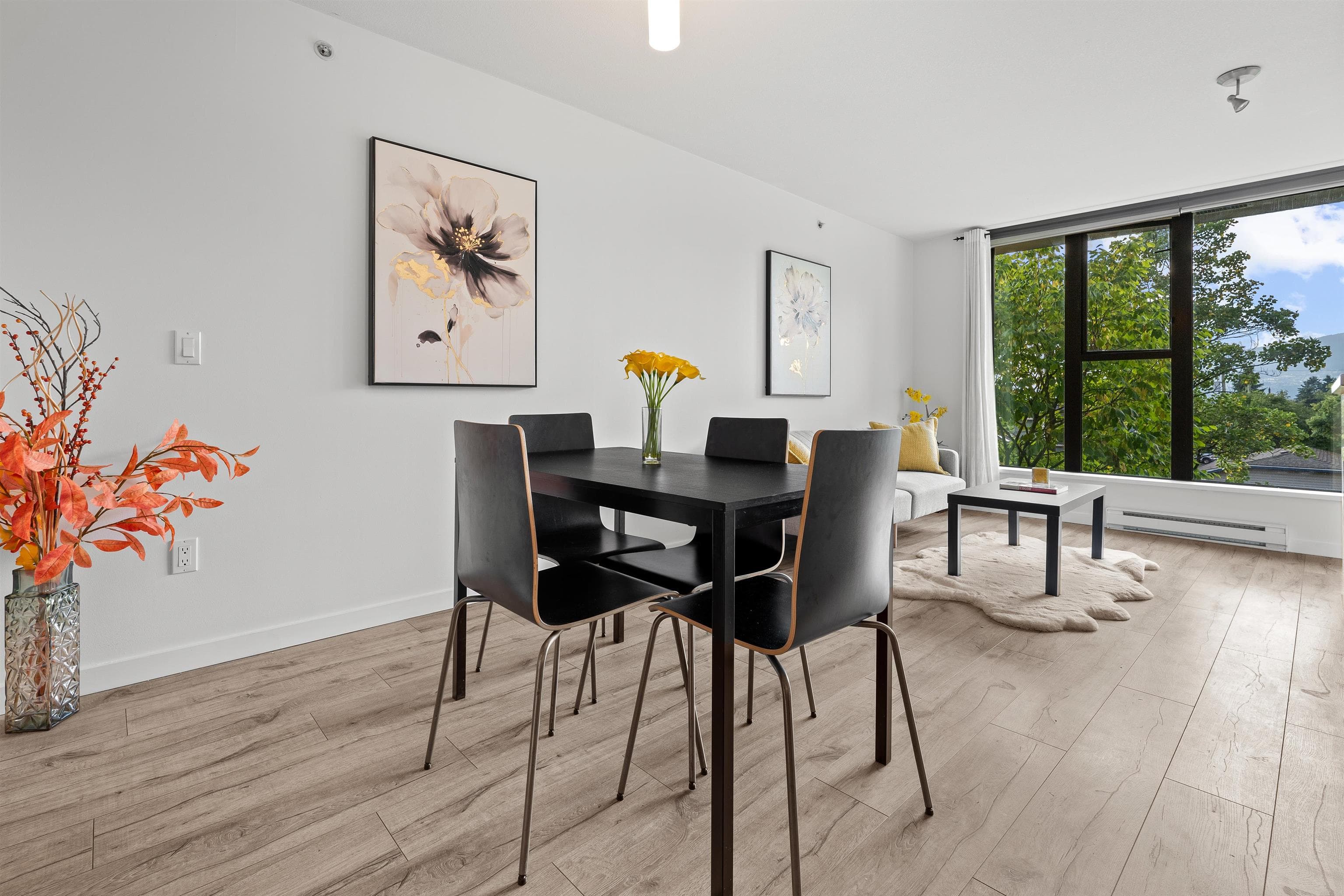 306 - 683 W Victoria Park, North Vancouver, V7M 0A2 — photo 2