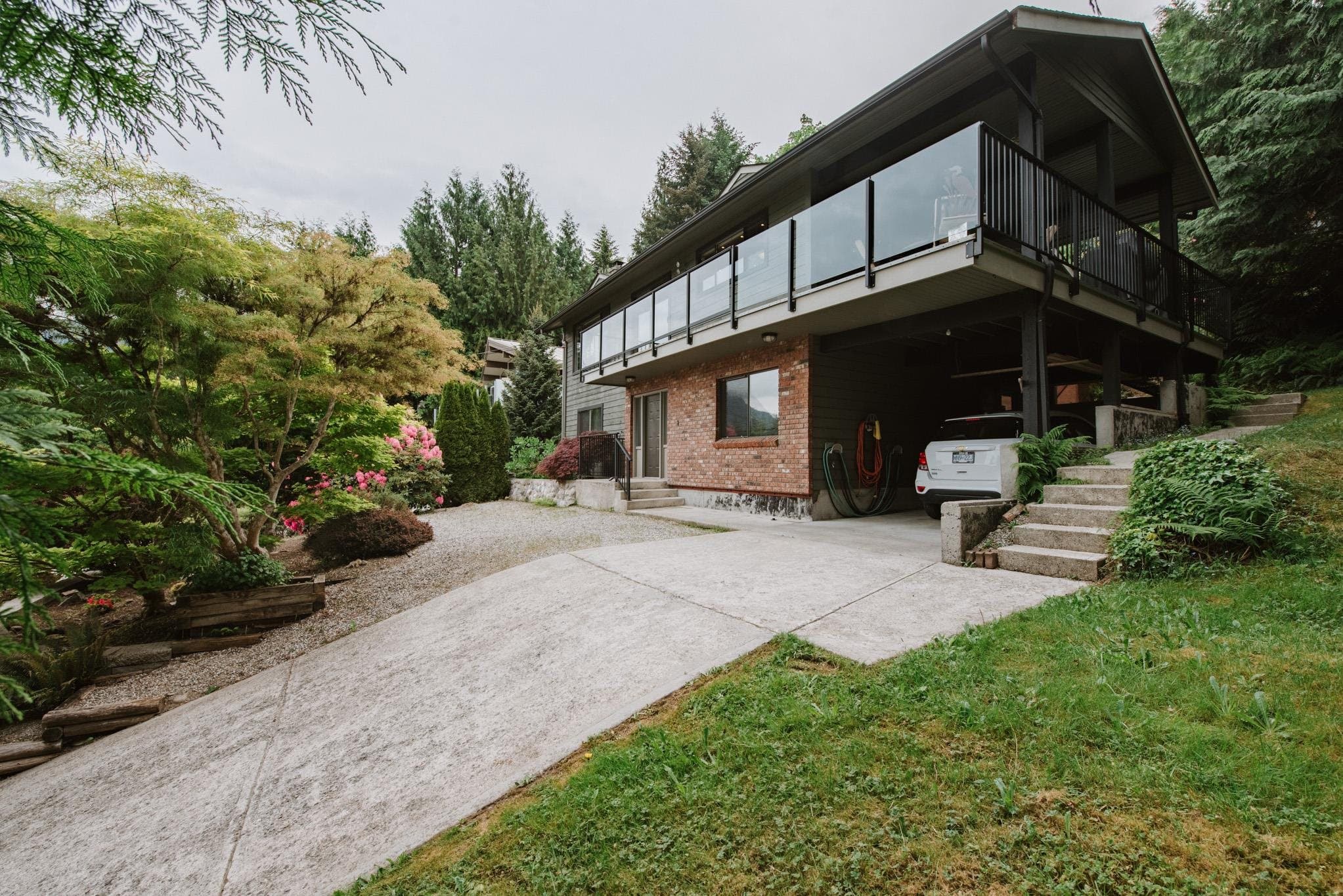 6950 Porpoise Drive, Sechelt, V7Z 0C8 — photo 4