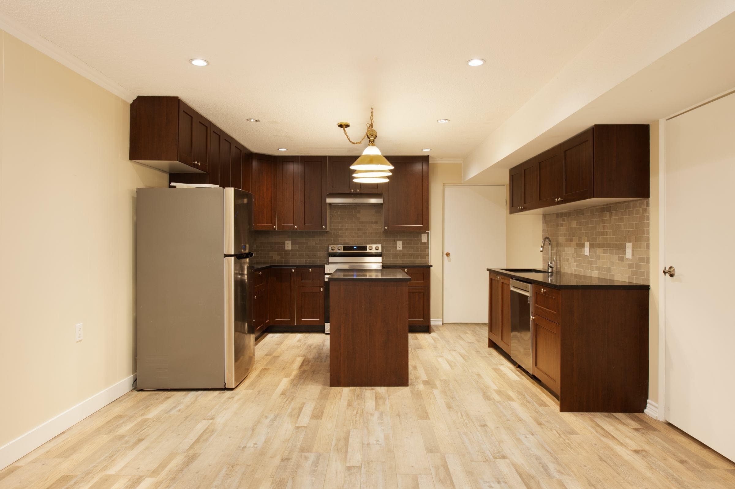 GROUND - 4437 Atlee Avenue, Burnaby
