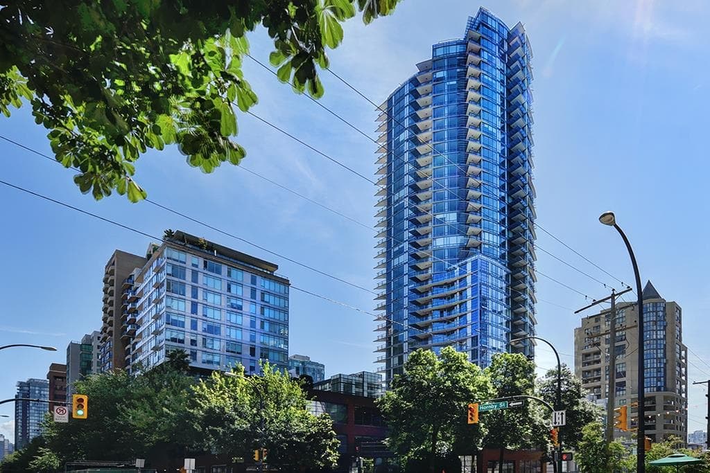 3104 - 1283 Howe Street, Vancouver