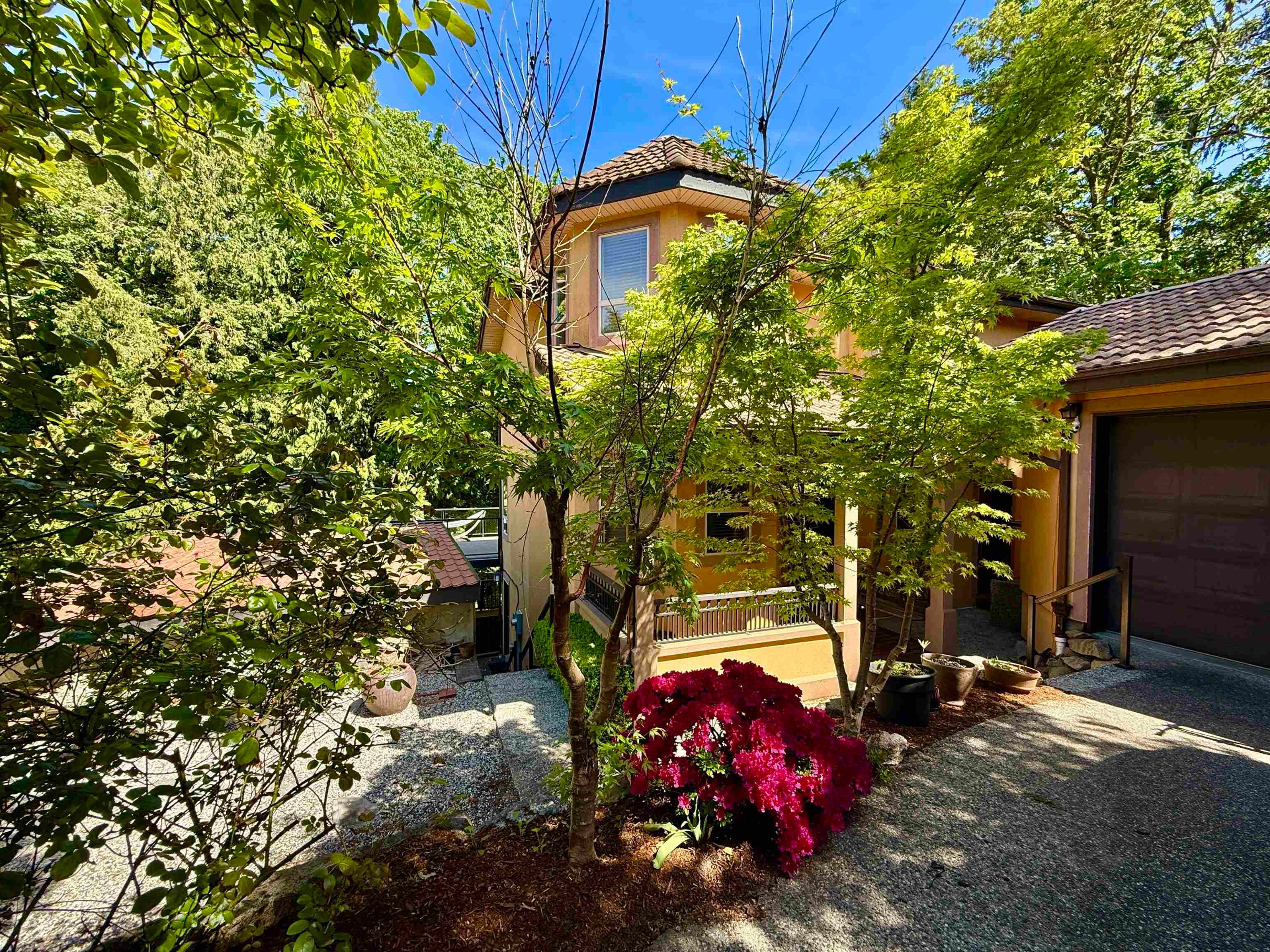 5836 Marine Way, Sechelt, V7Z 0R3 — photo 2