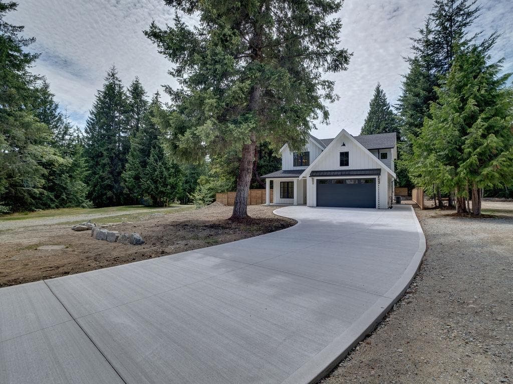 385 Solaz Place, Gibsons, V0N 1V5 — photo 2