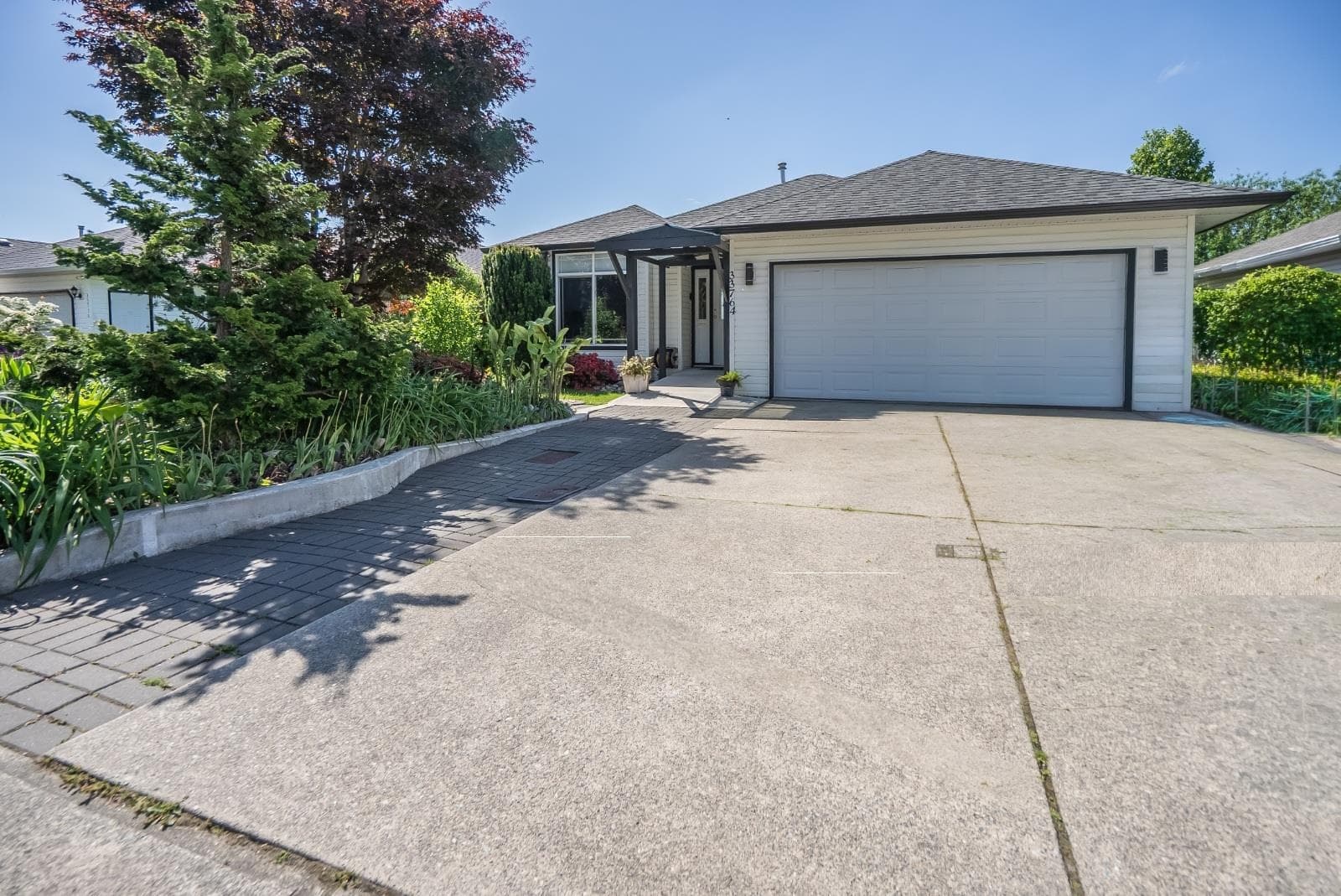 33764 Blueberry Drive, Mission, V2V 7A1 — photo 2