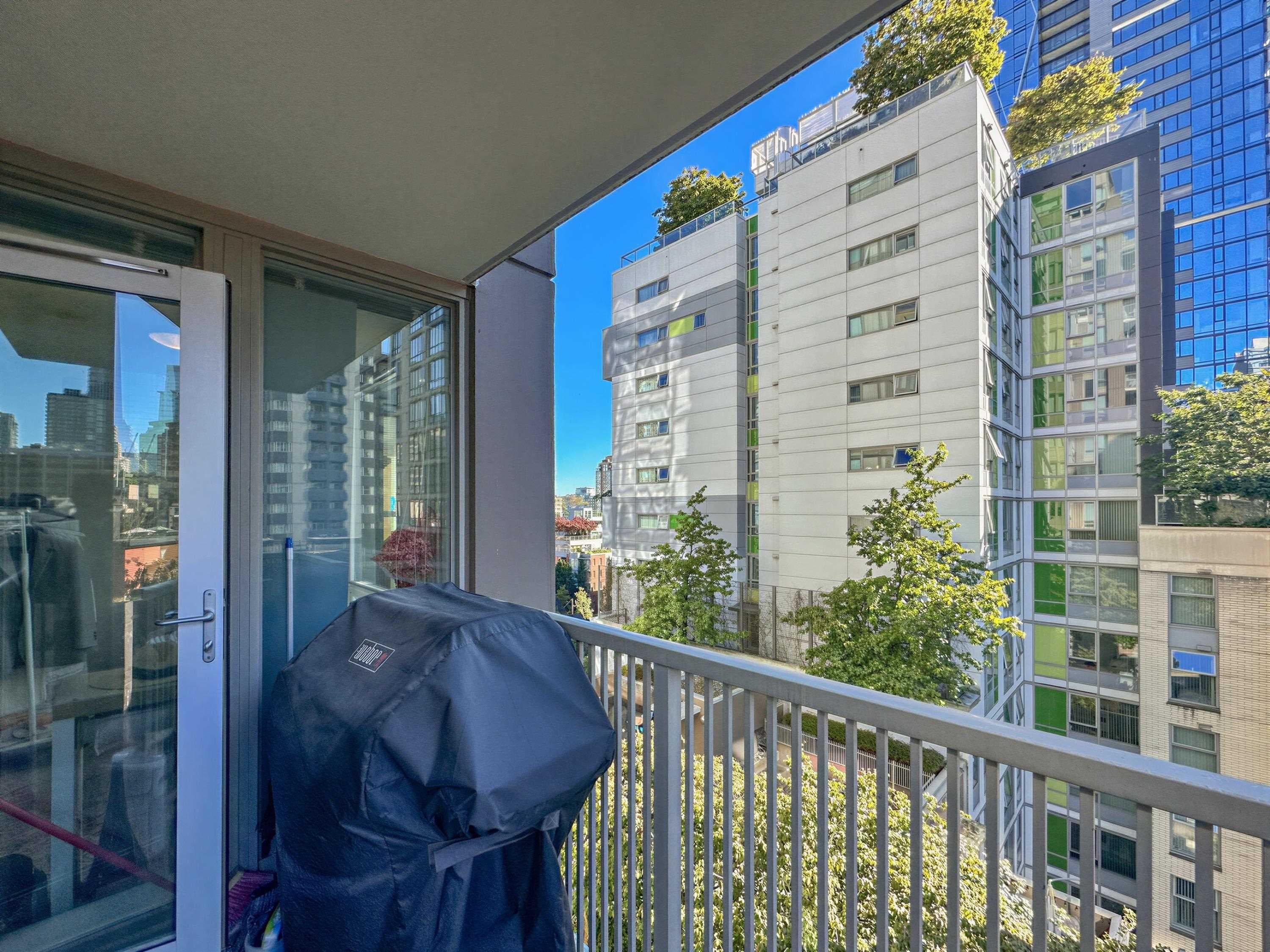 901 - 1055 Richards Street, Vancouver, V6B 0C2 — photo 3