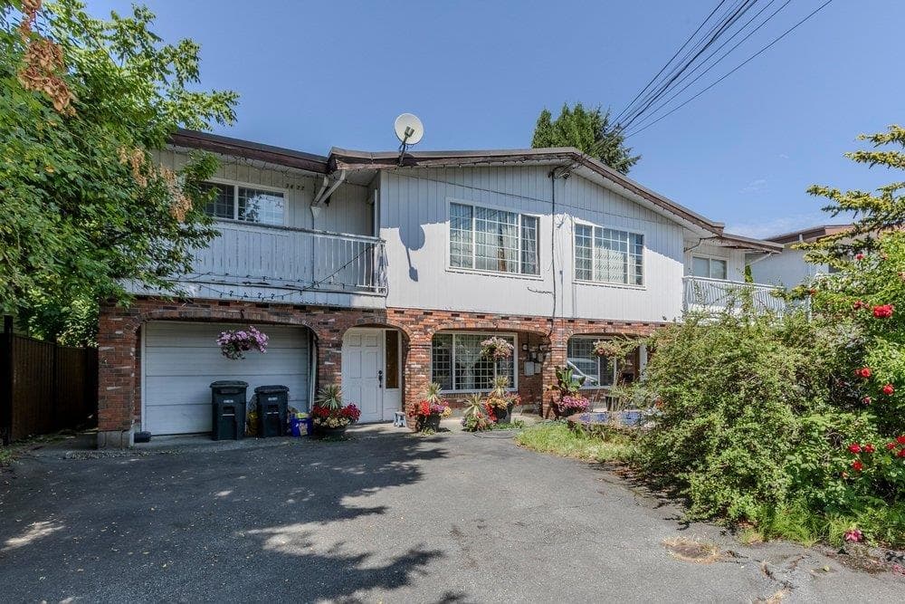 7477 - 7479 Holly Street, Burnaby